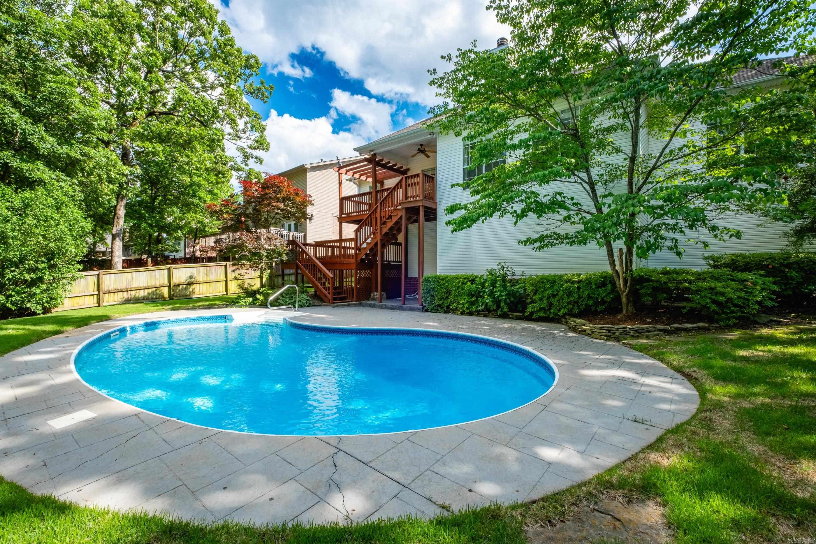 CHENAL VALLEY DUQUESNE COMMUNITY - Residential