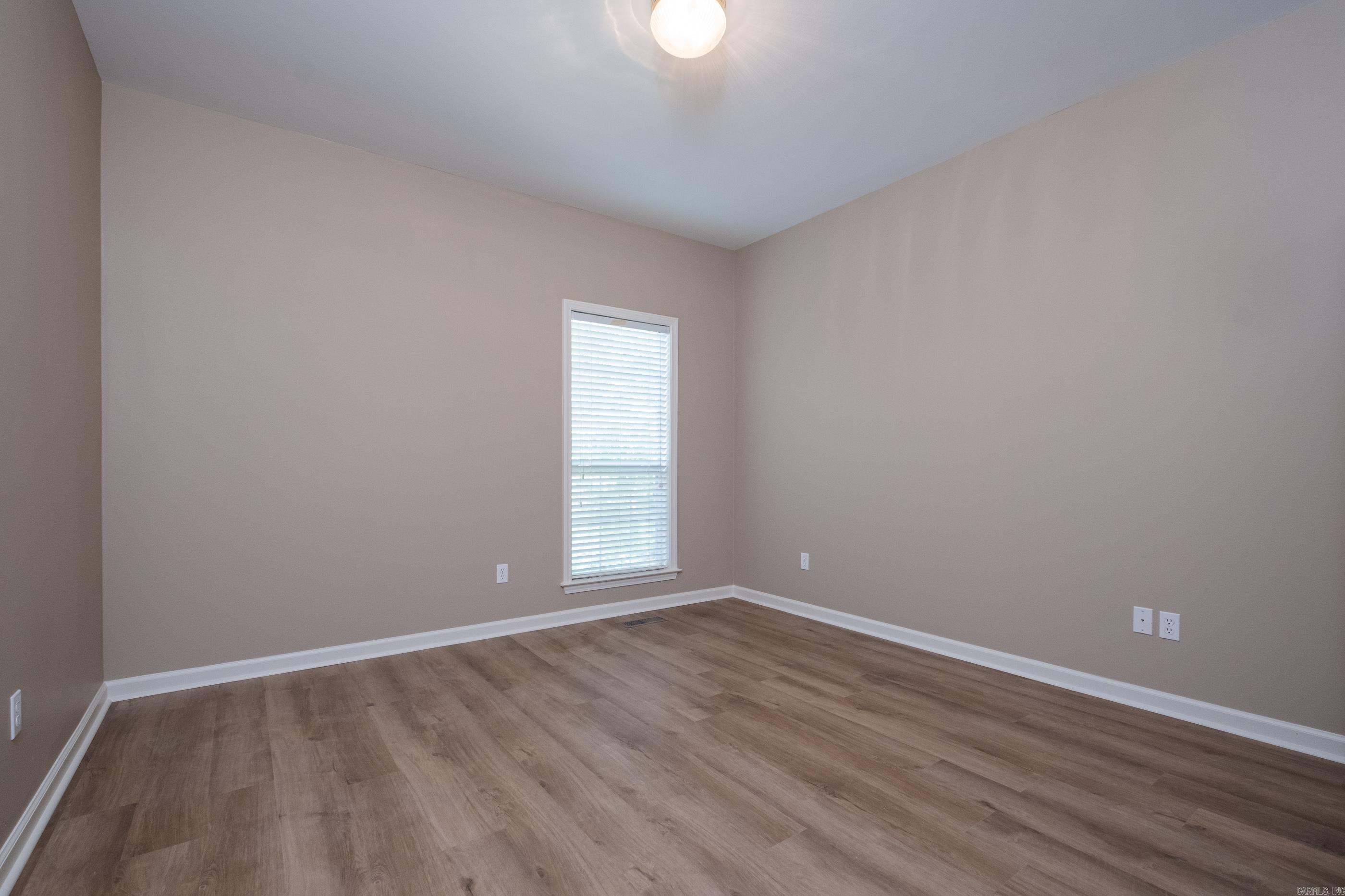 CHENAL VALLEY DUQUESNE COMMUNITY - Residential