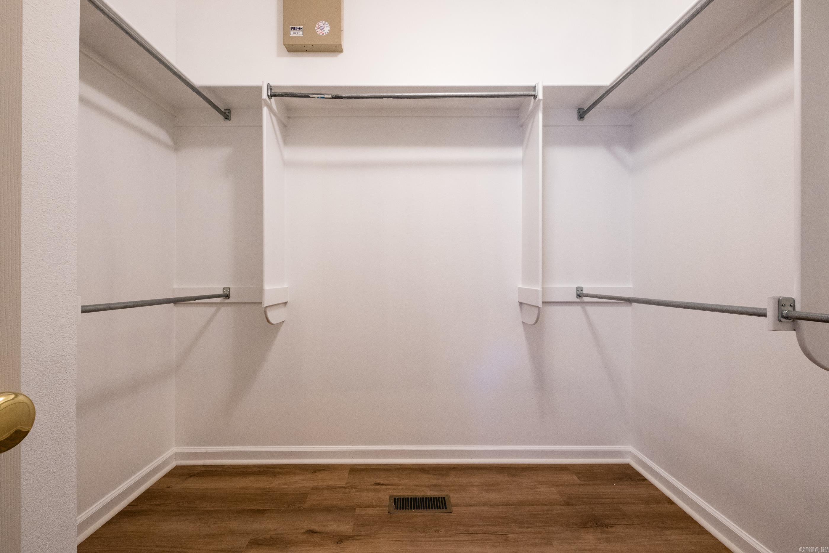 CHENAL VALLEY DUQUESNE COMMUNITY - Residential