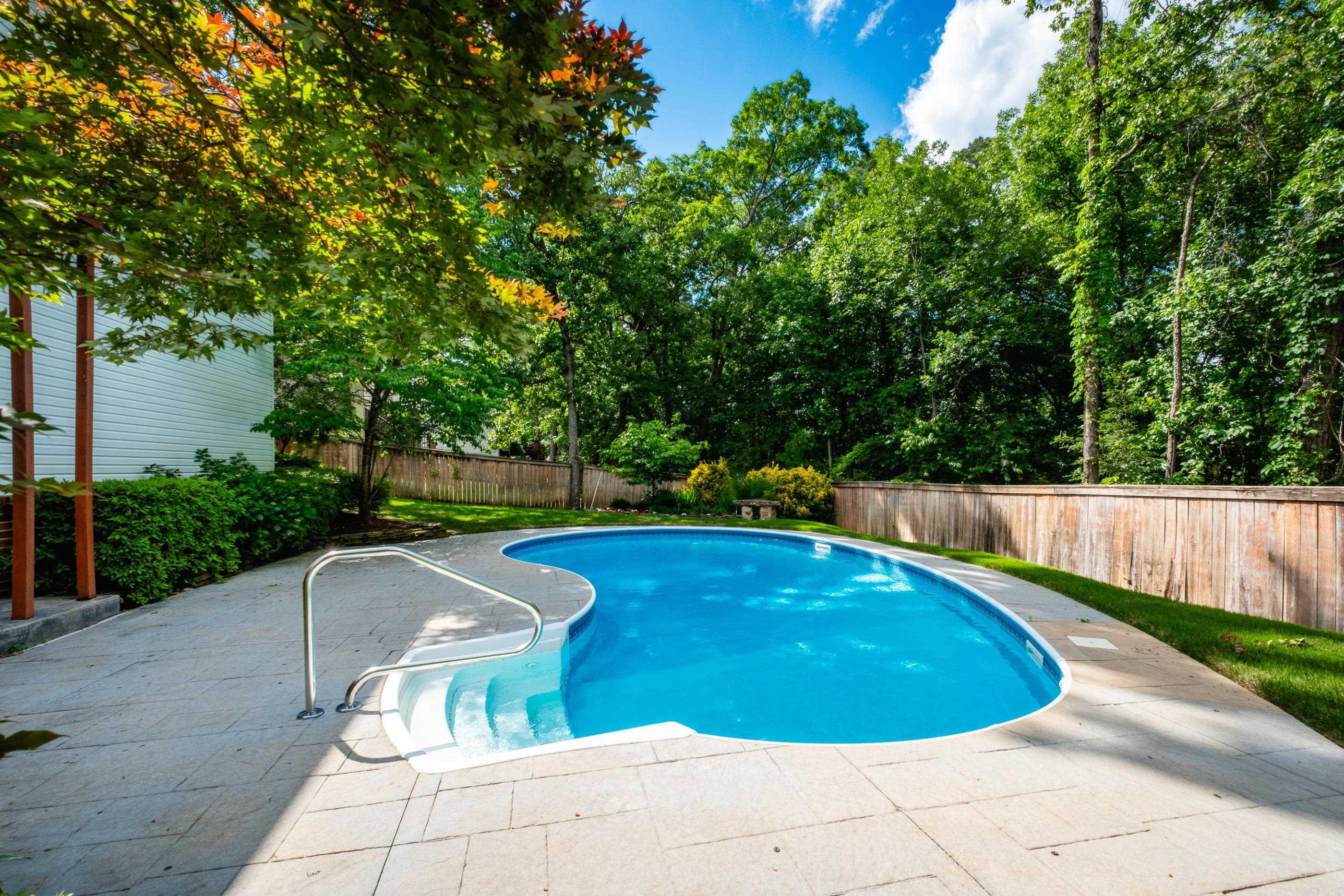 CHENAL VALLEY DUQUESNE COMMUNITY - Residential