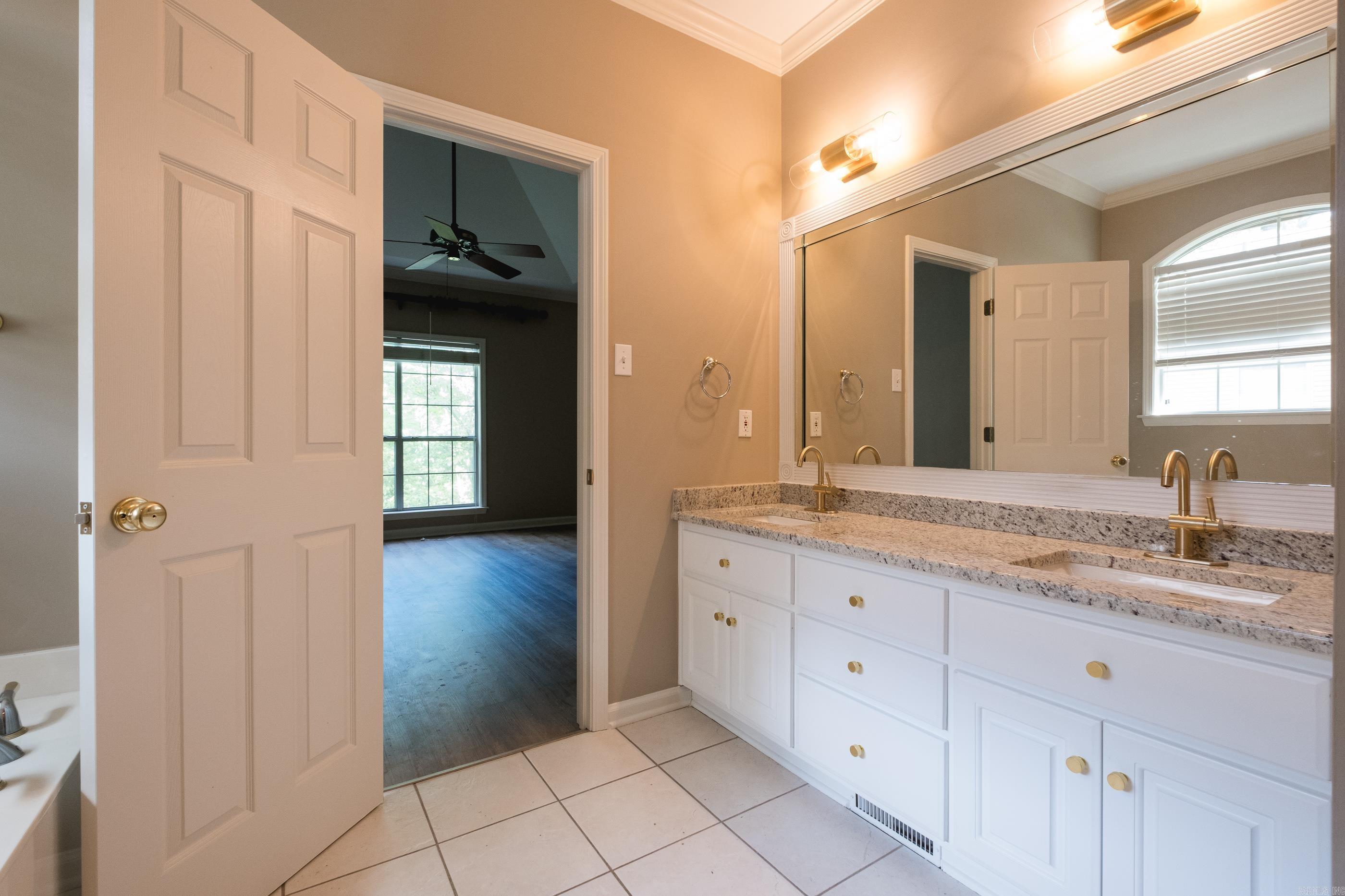 CHENAL VALLEY DUQUESNE COMMUNITY - Residential