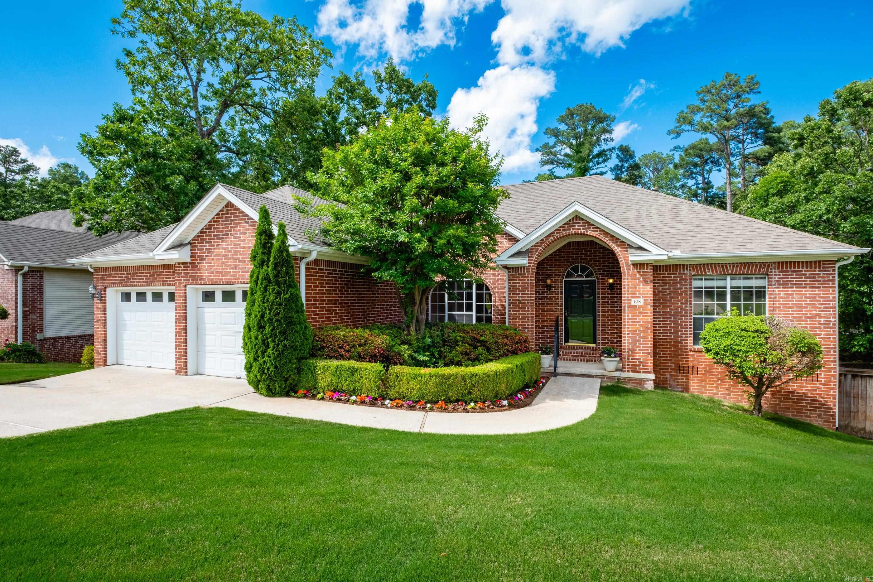 CHENAL VALLEY DUQUESNE COMMUNITY - Residential