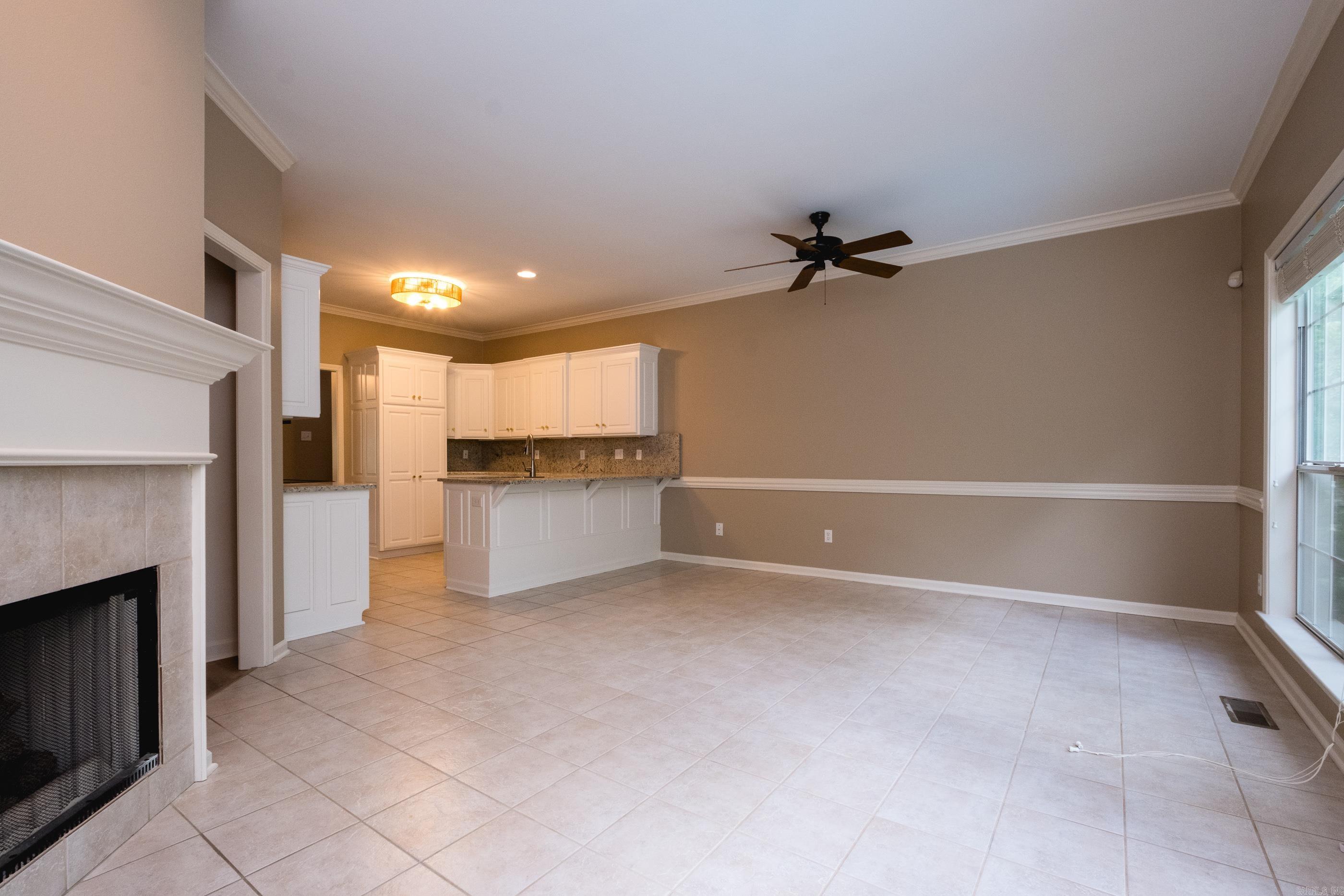 CHENAL VALLEY DUQUESNE COMMUNITY - Residential