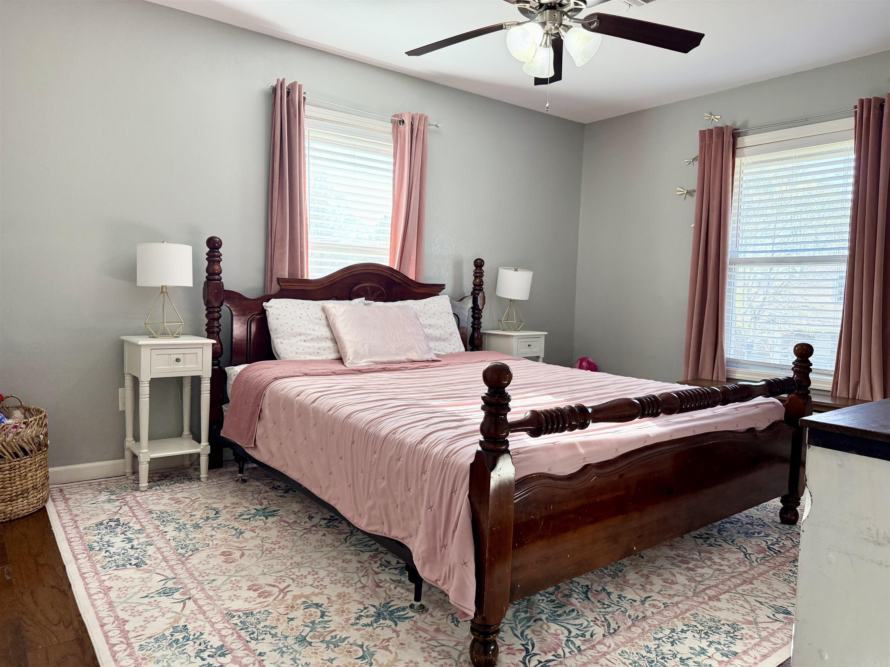 VILLA RIDGE EST - Residential