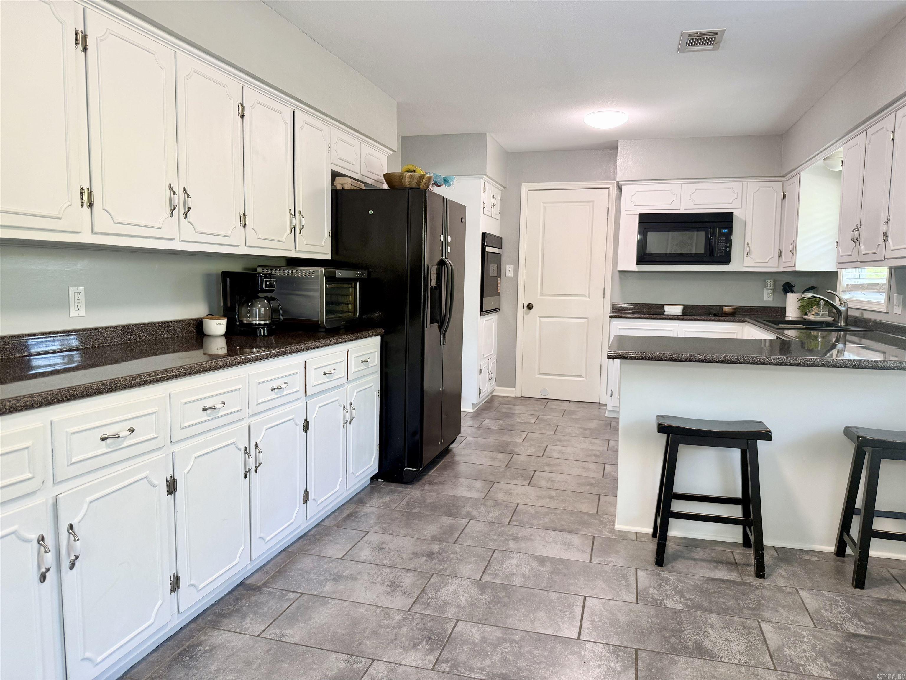 VILLA RIDGE EST - Residential