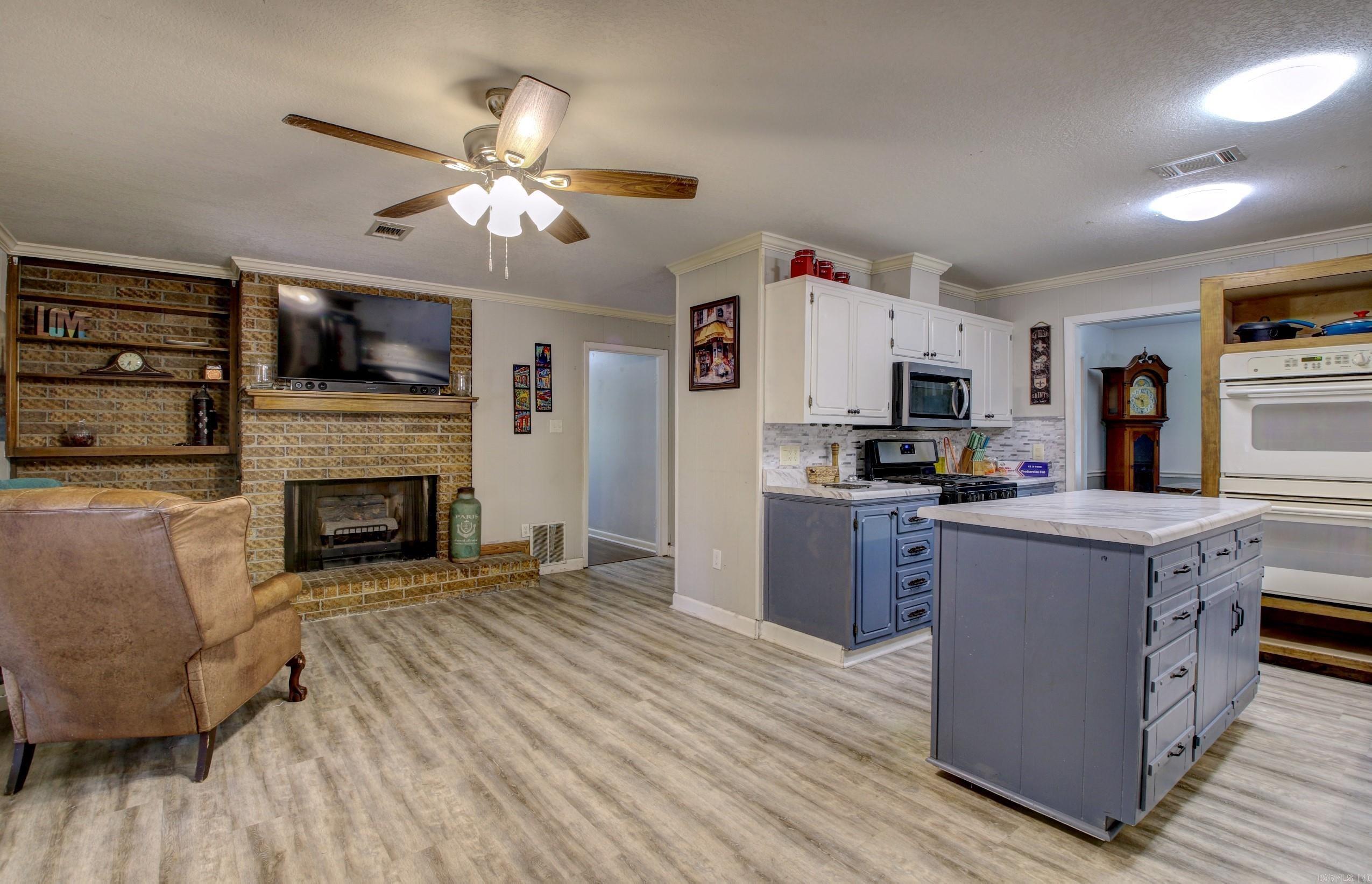 Cloverdale - Residential