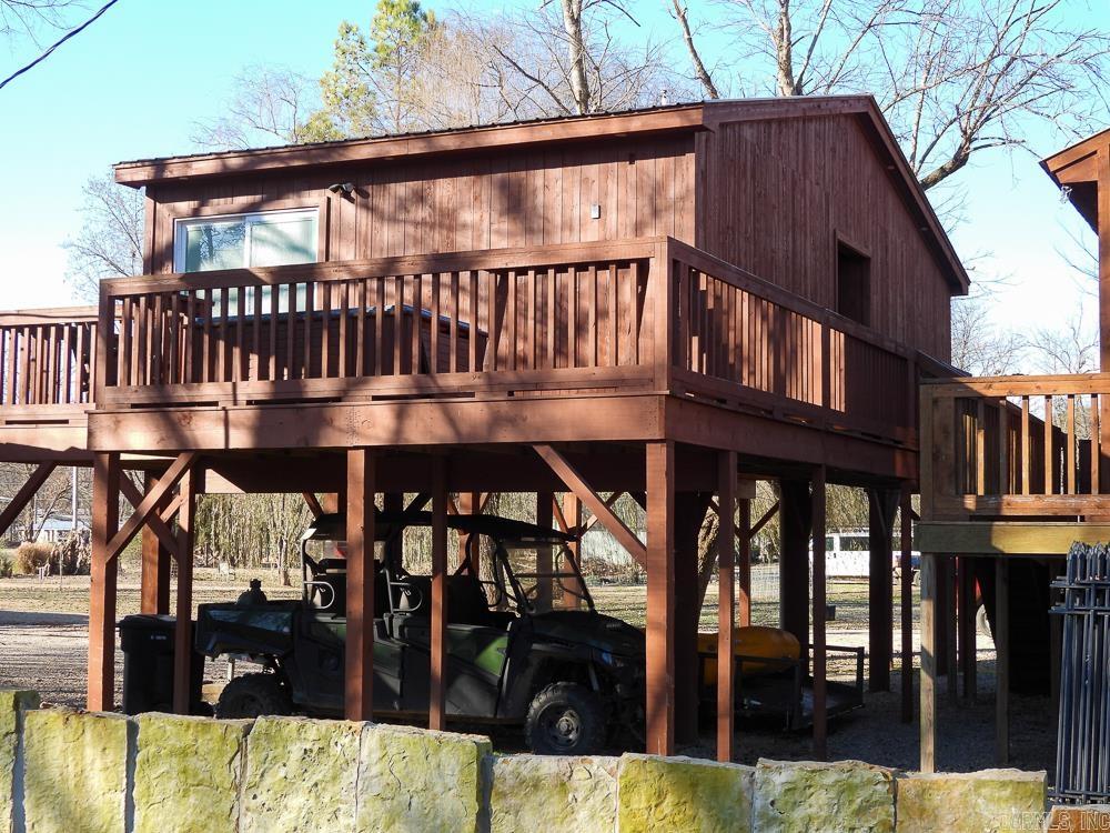 JOHNSON S R FARM - Residential