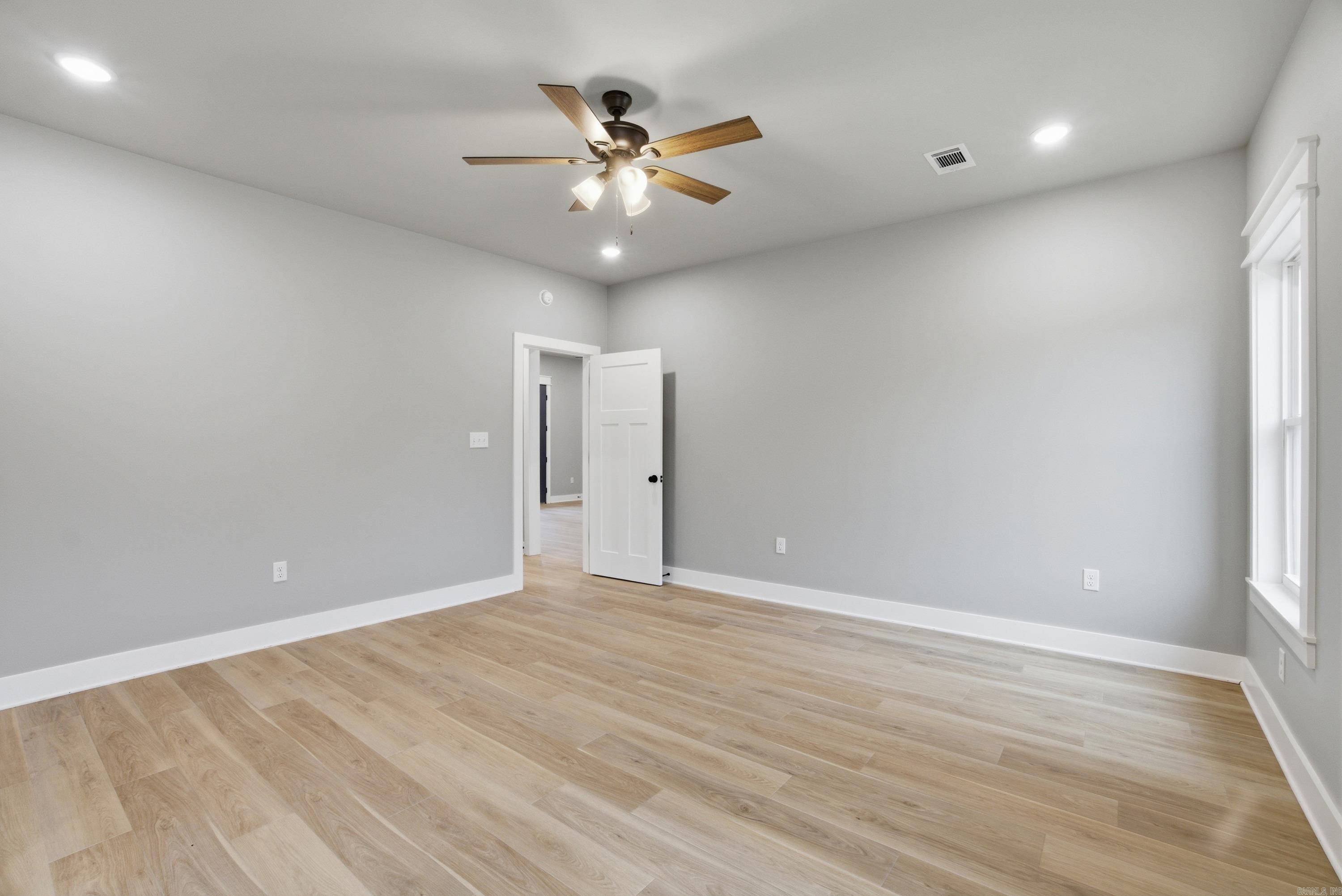 LANDING AT EMERALD ISLE - Residential