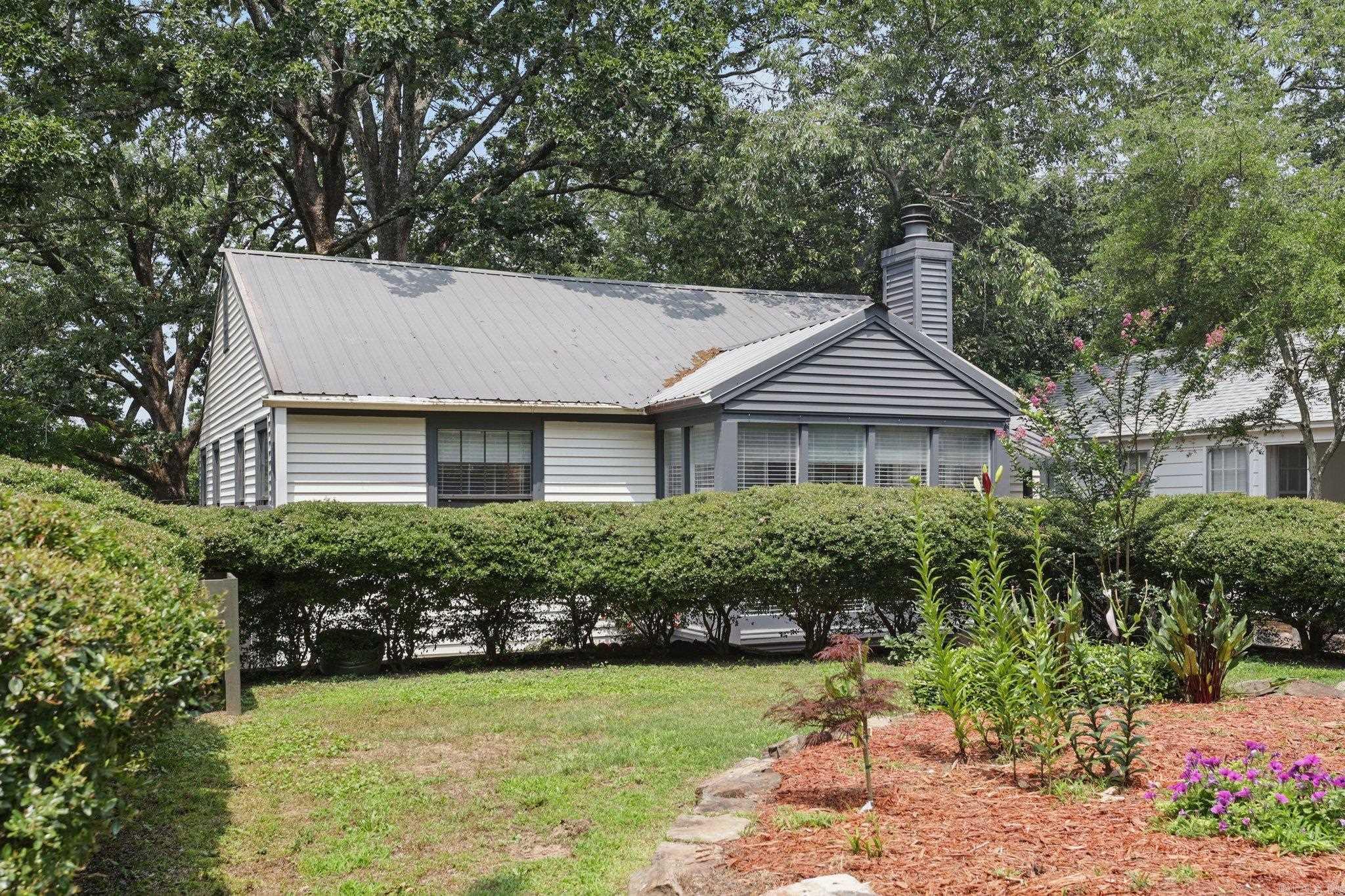 CHERRY & COX - Residential