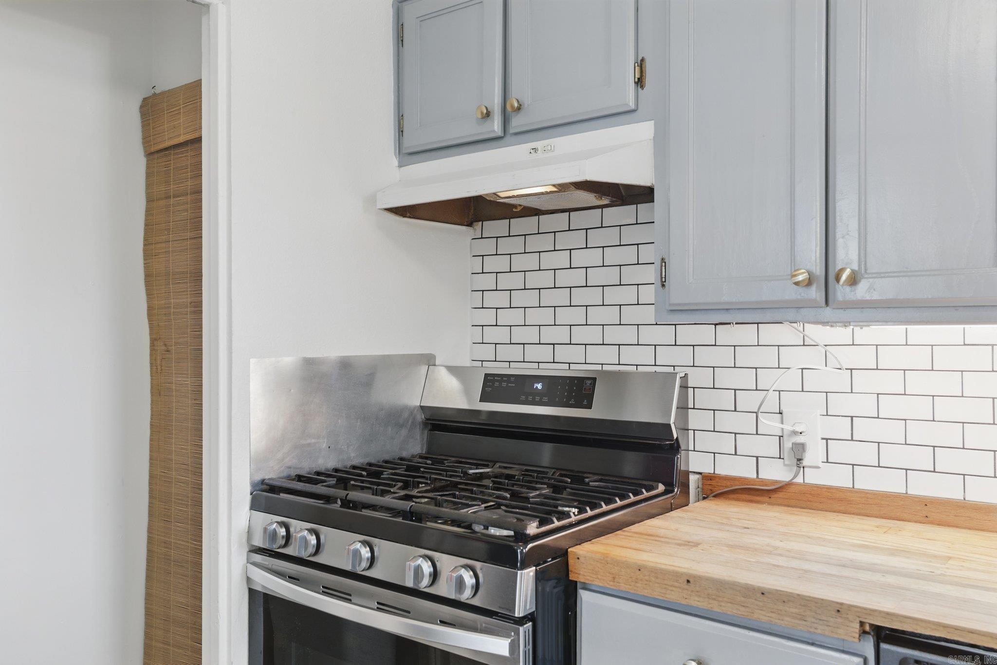 CHERRY & COX - Residential