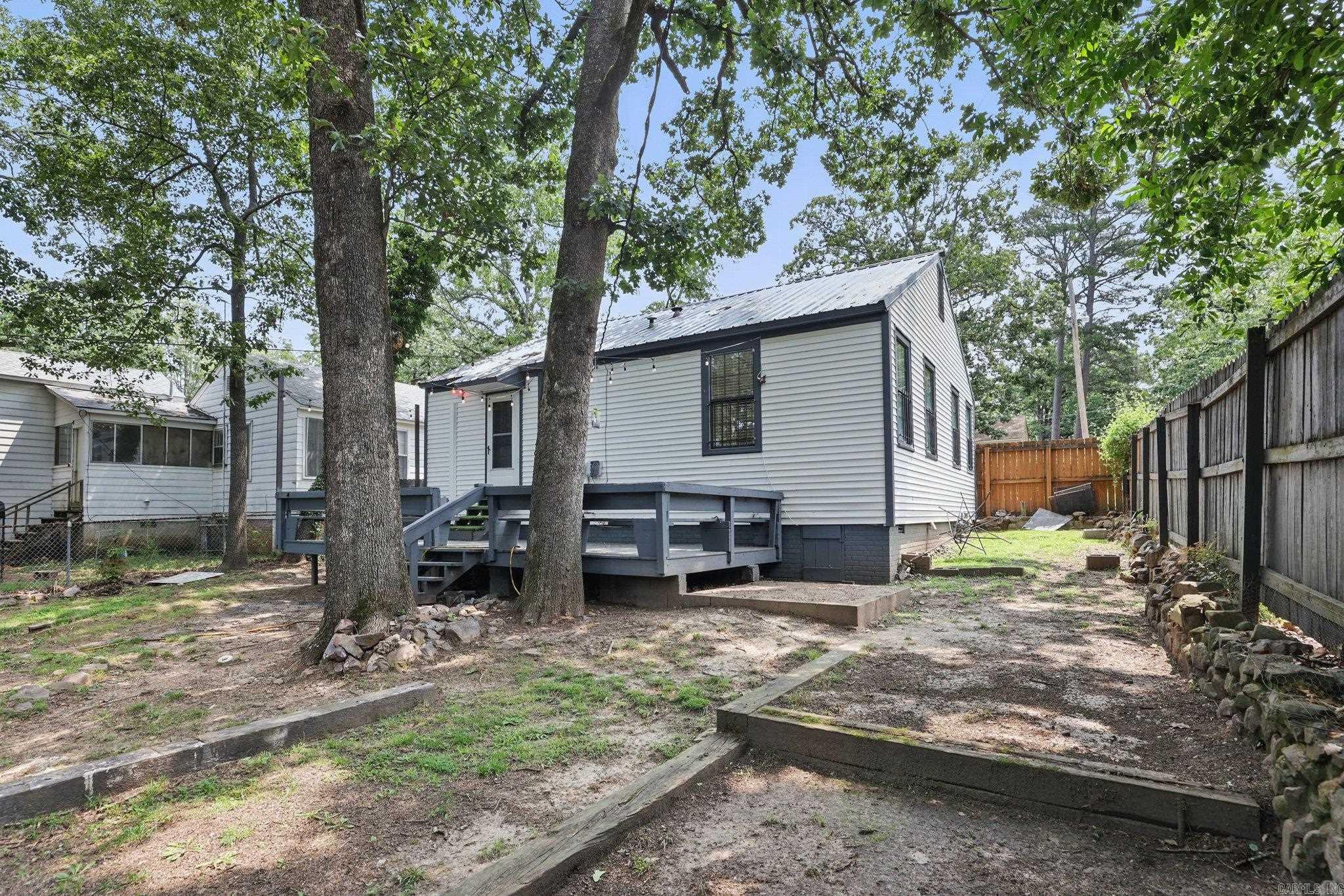 CHERRY & COX - Residential