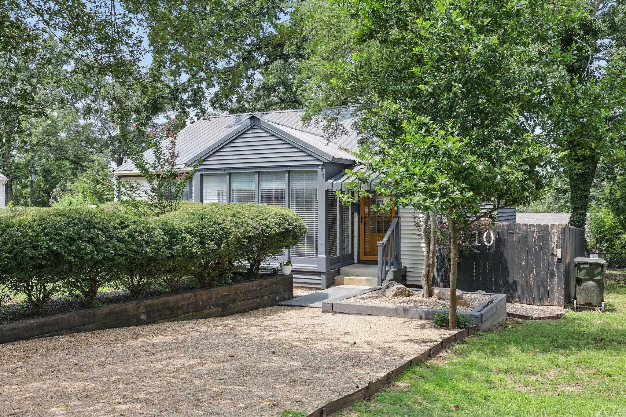 CHERRY & COX - Residential