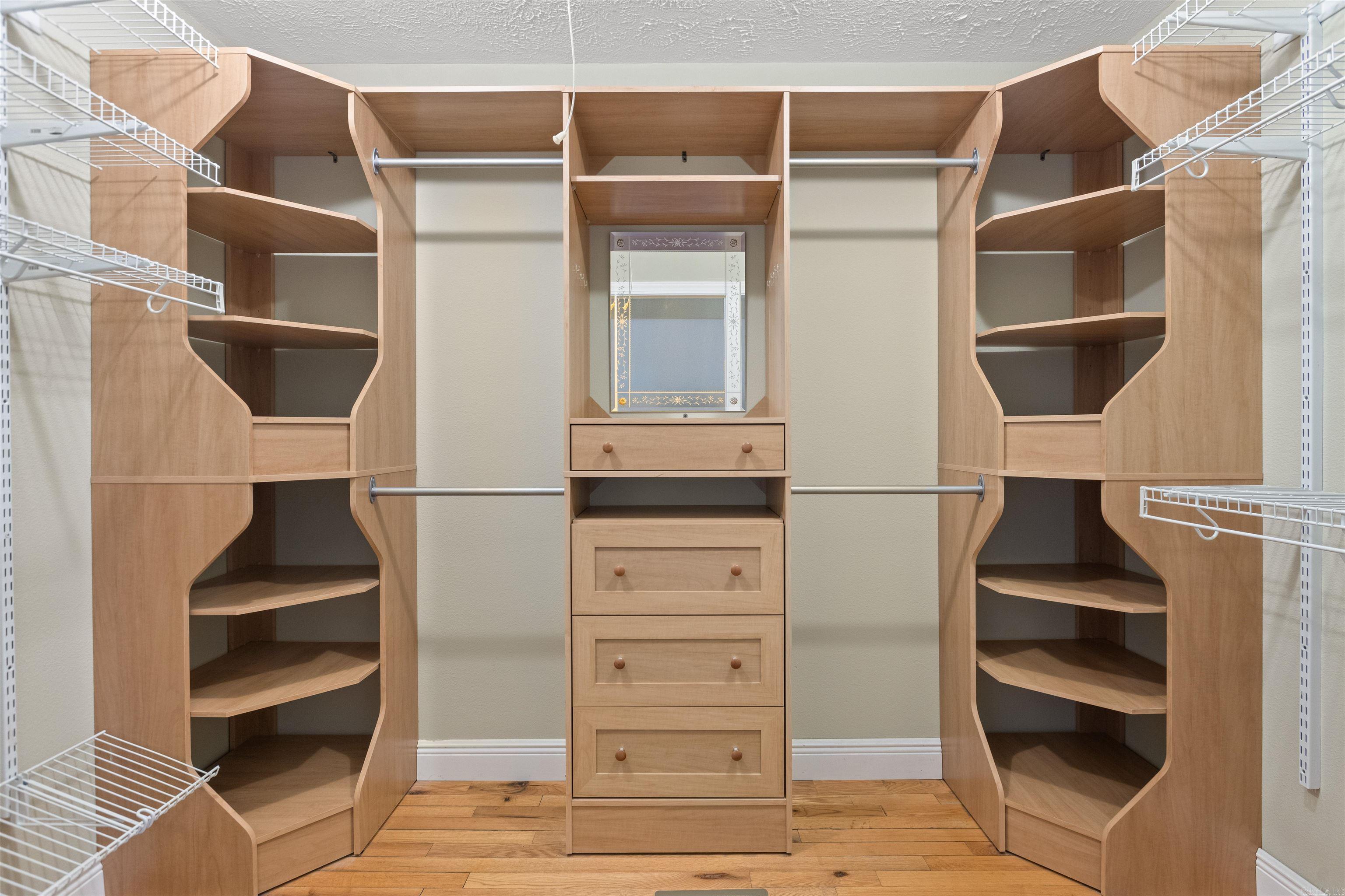 Norfork - Residential