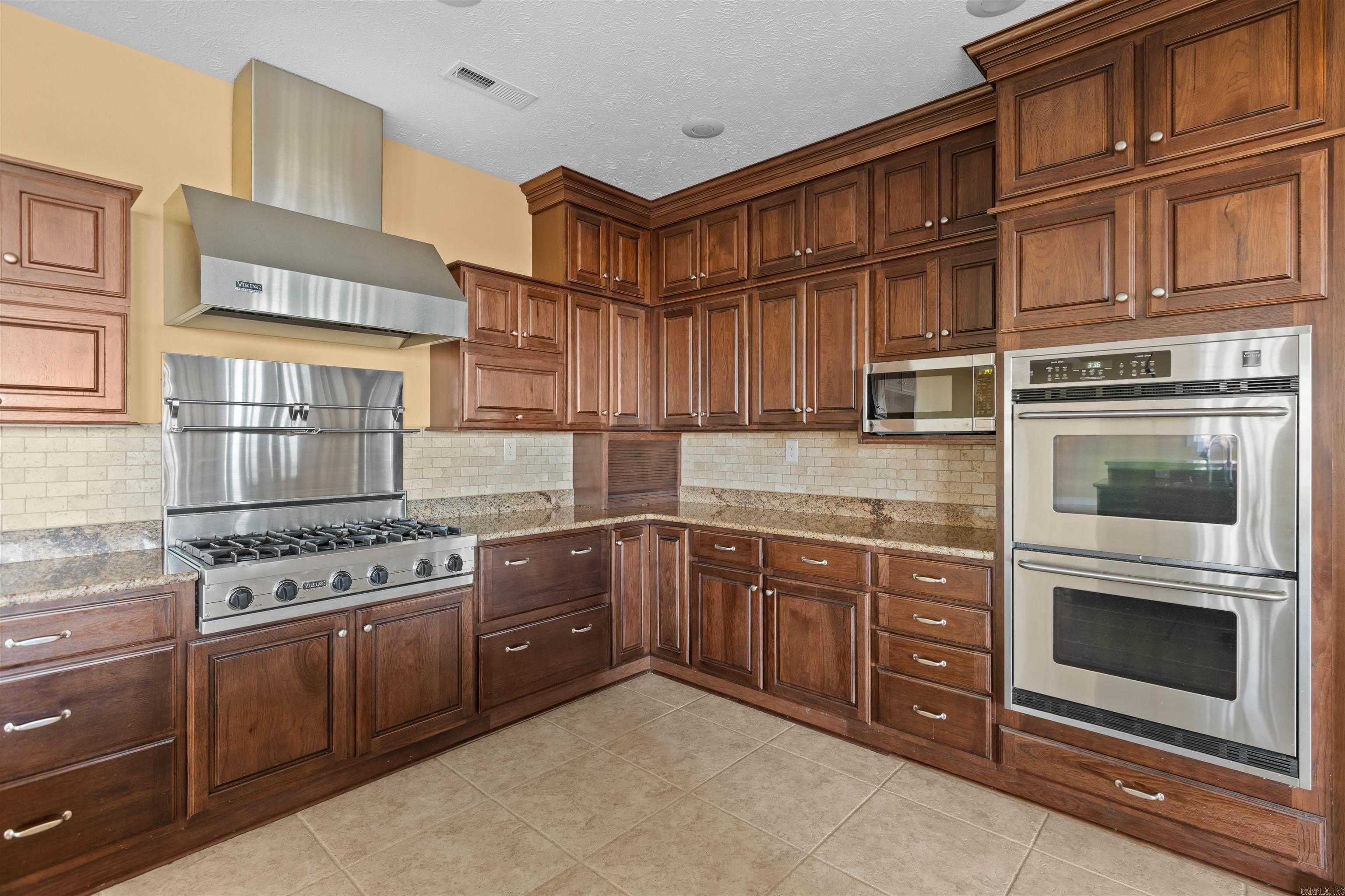 Norfork - Residential