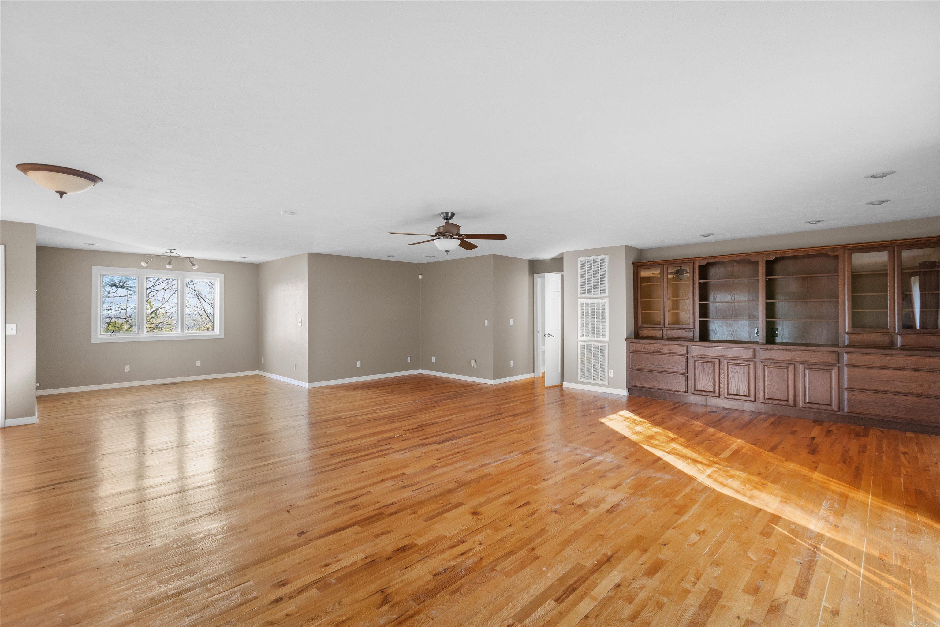 Norfork - Residential