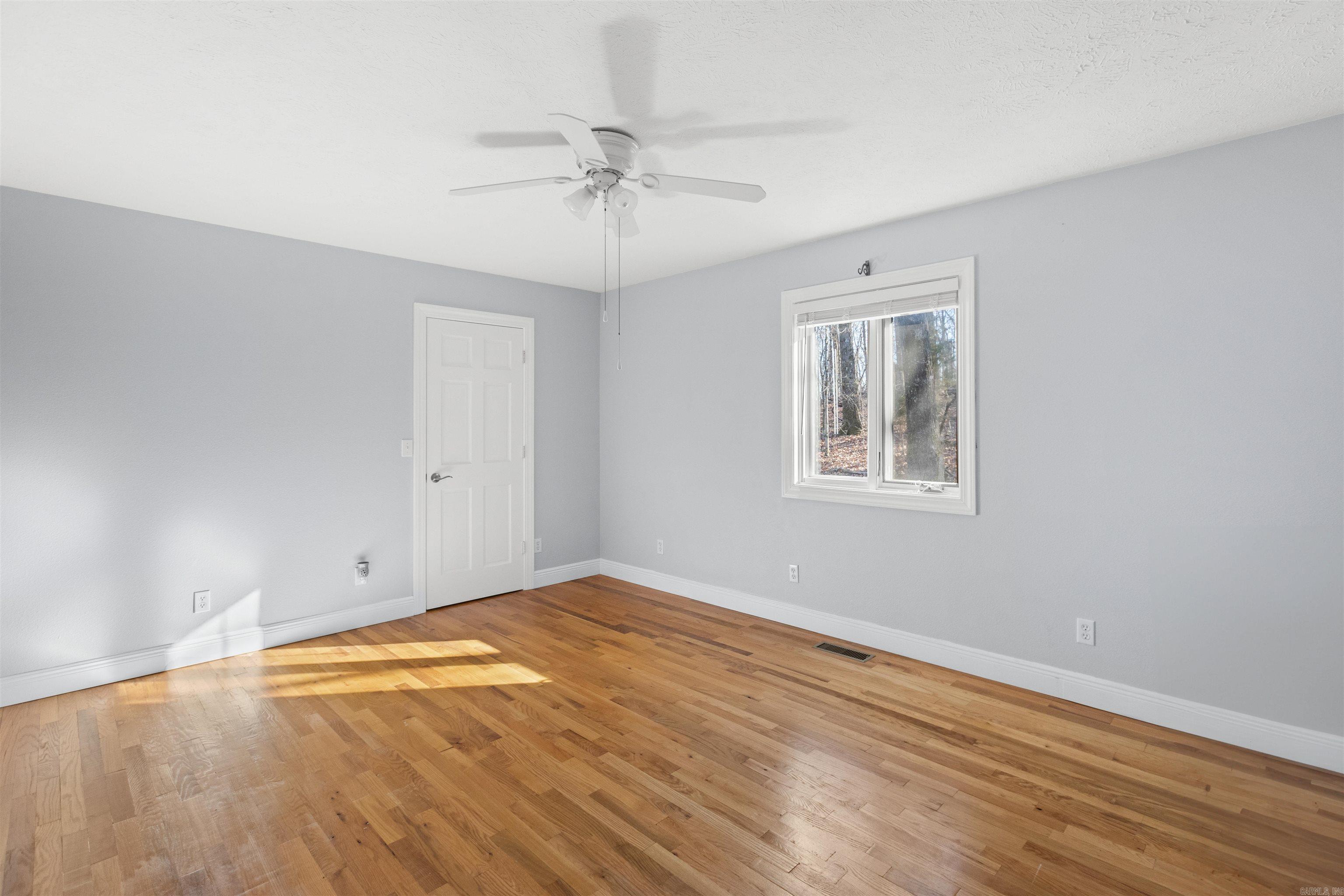 Norfork - Residential