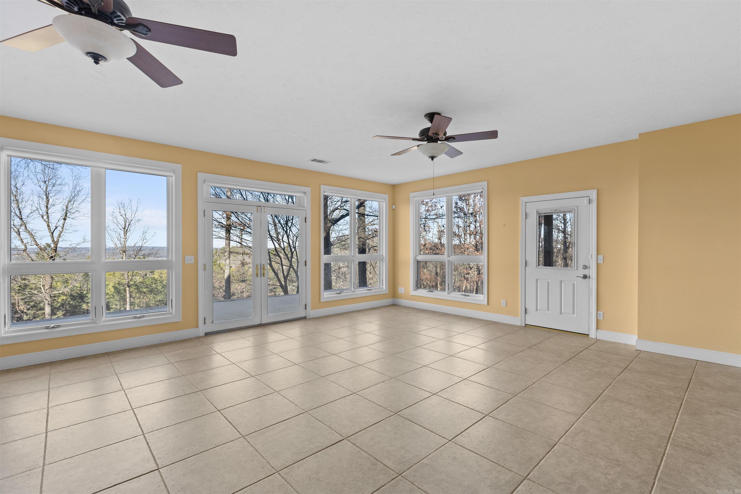 Norfork - Residential