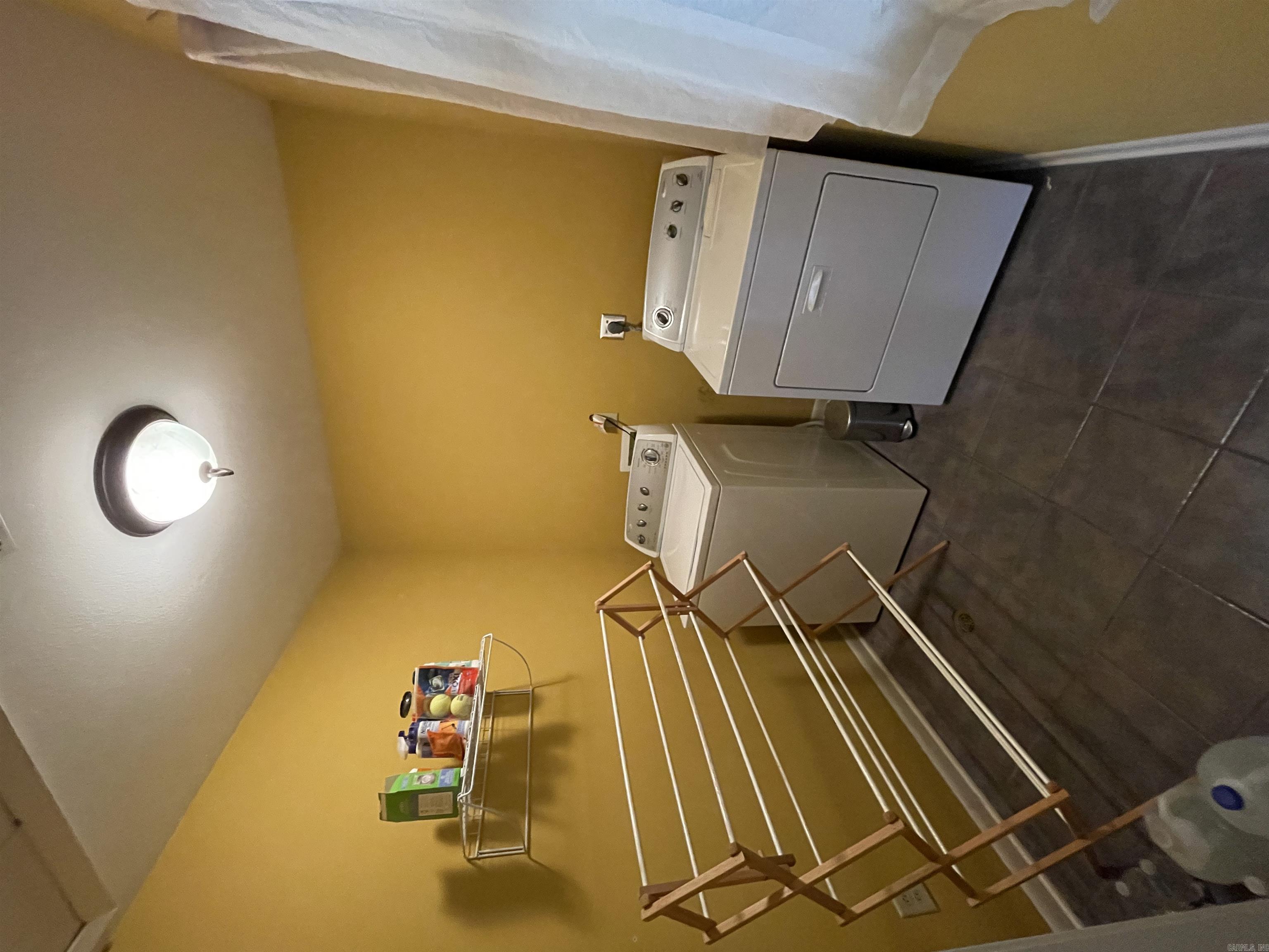 Suburban Heights - Residential Lease