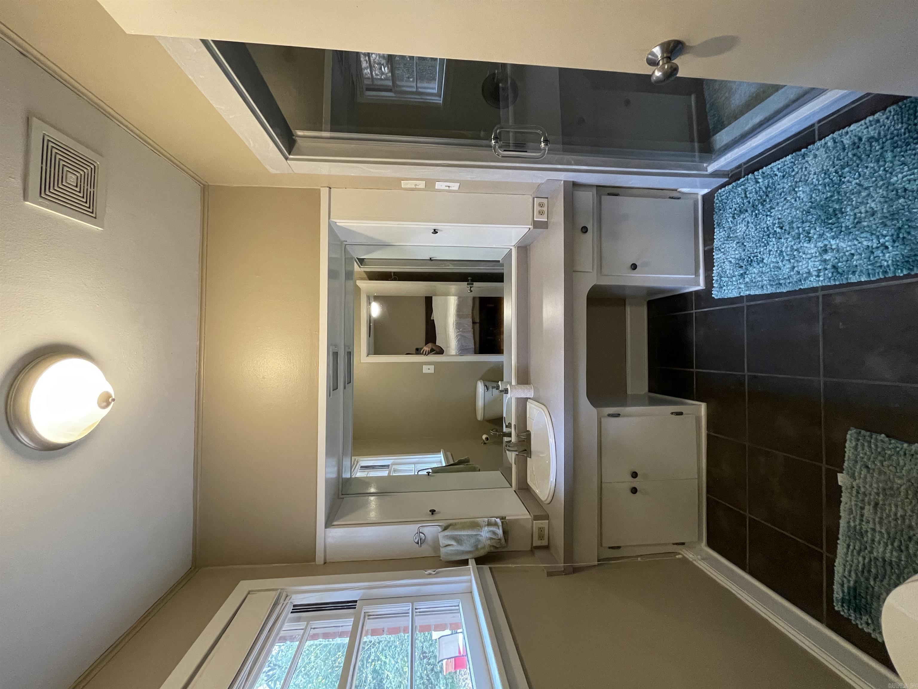 Suburban Heights - Residential Lease