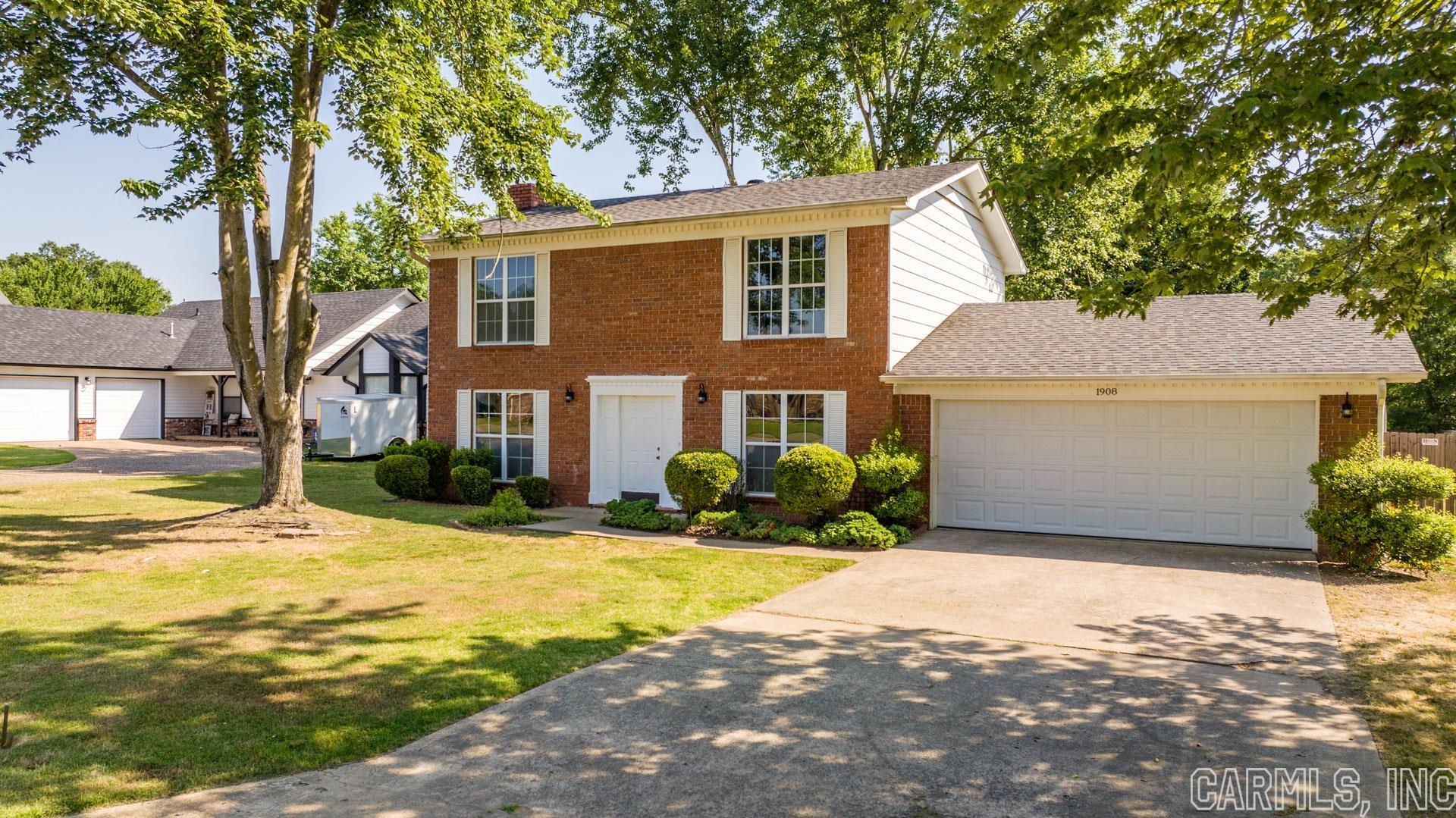 FOXWOOD J - Residential