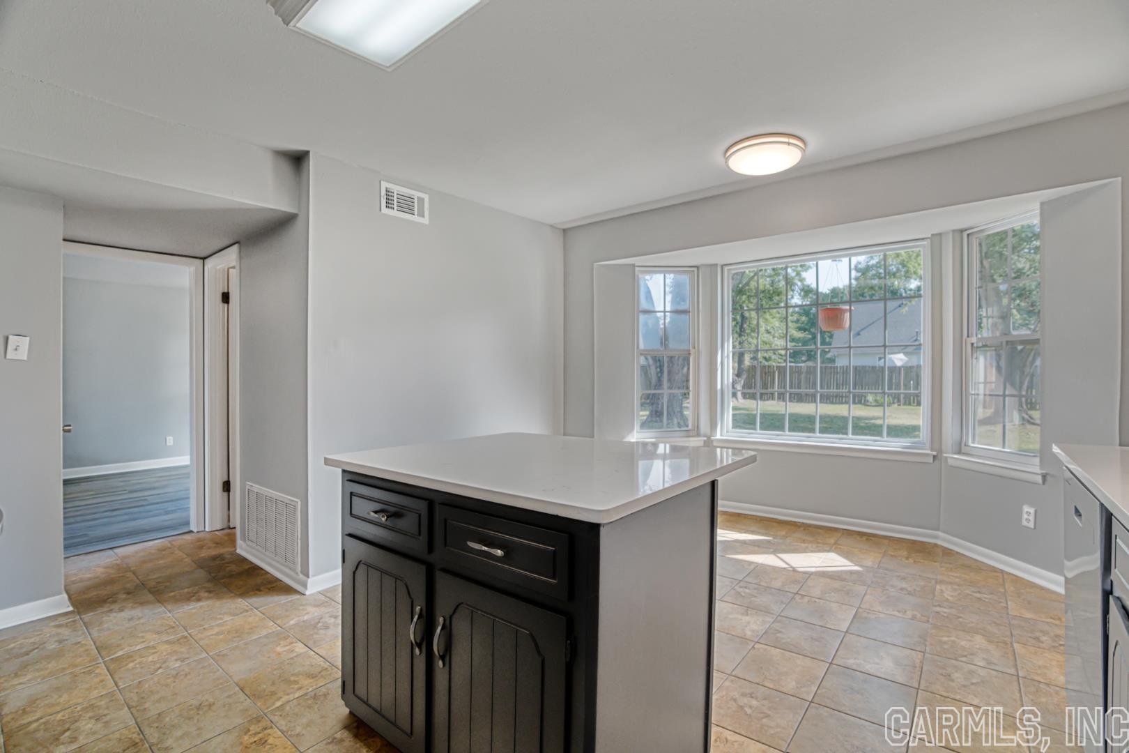 FOXWOOD J - Residential