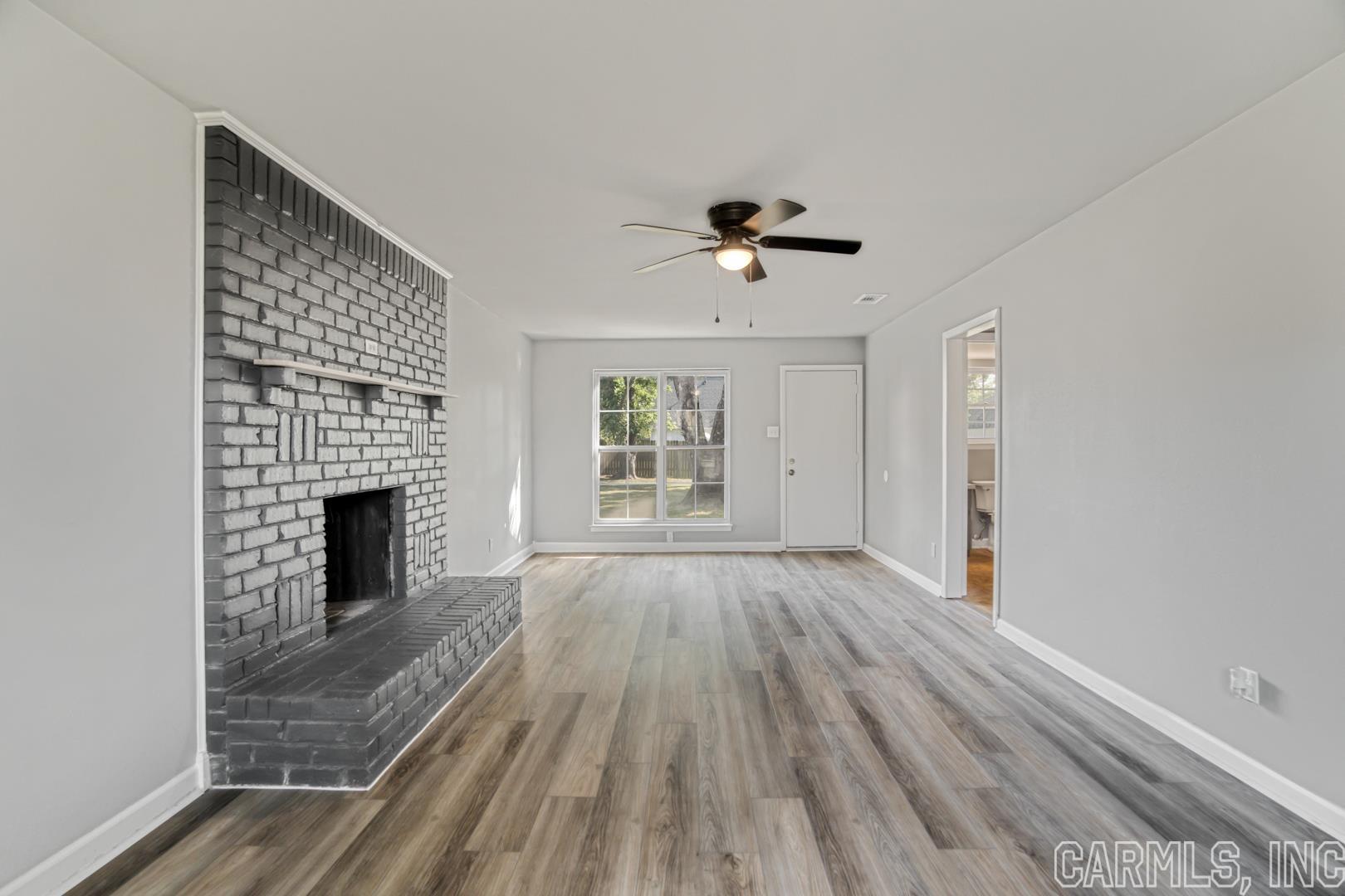 FOXWOOD J - Residential