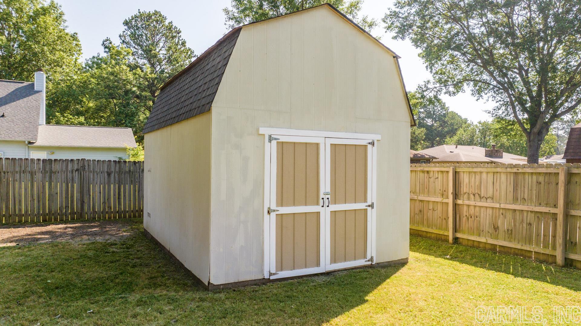 FOXWOOD J - Residential