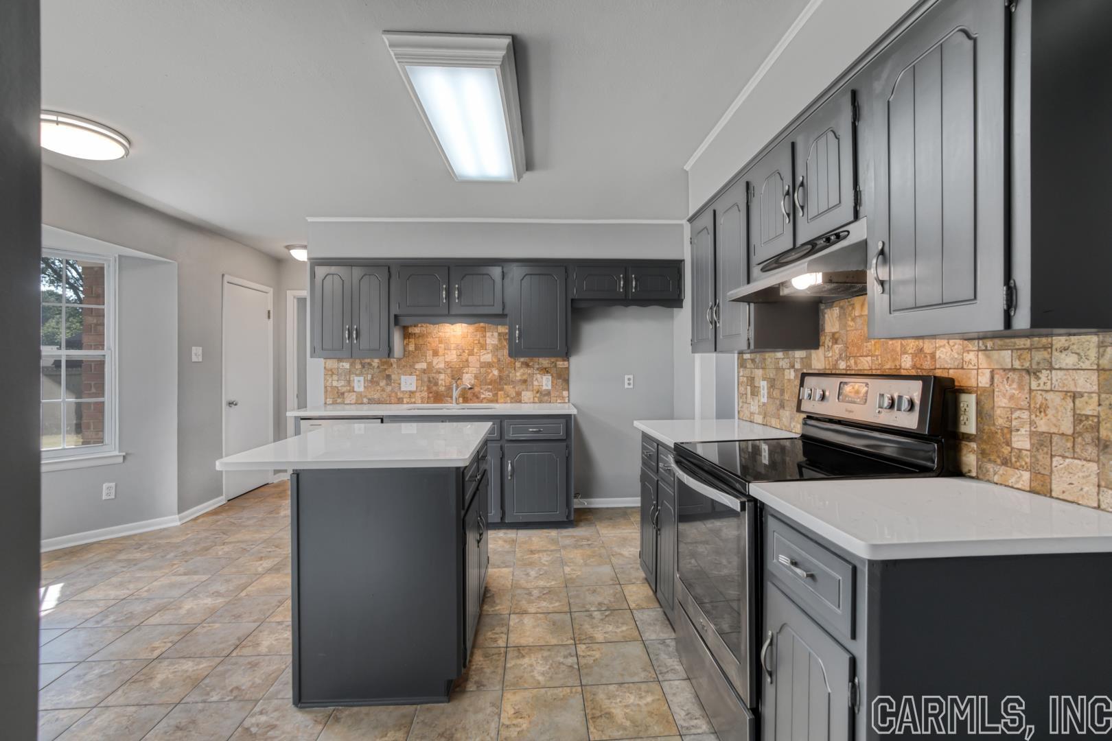 FOXWOOD J - Residential