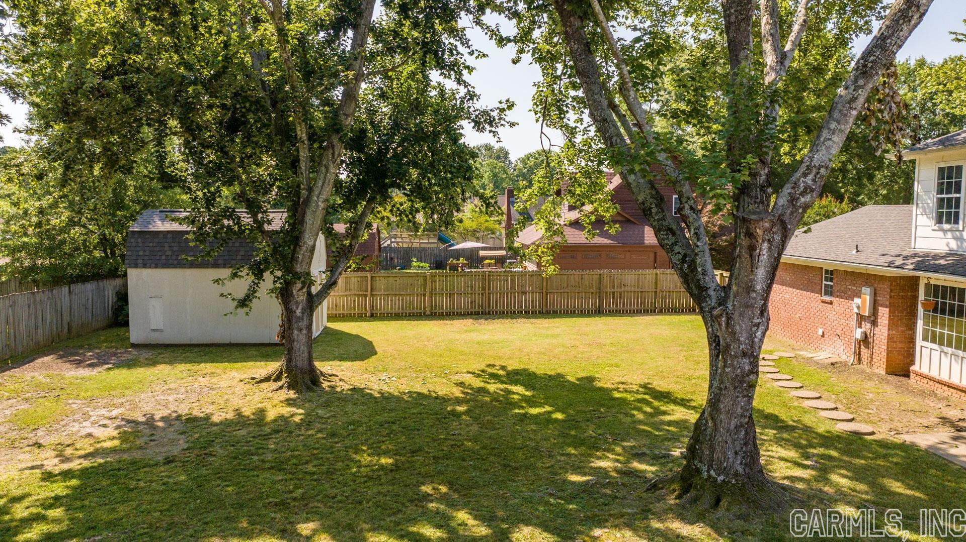 FOXWOOD J - Residential