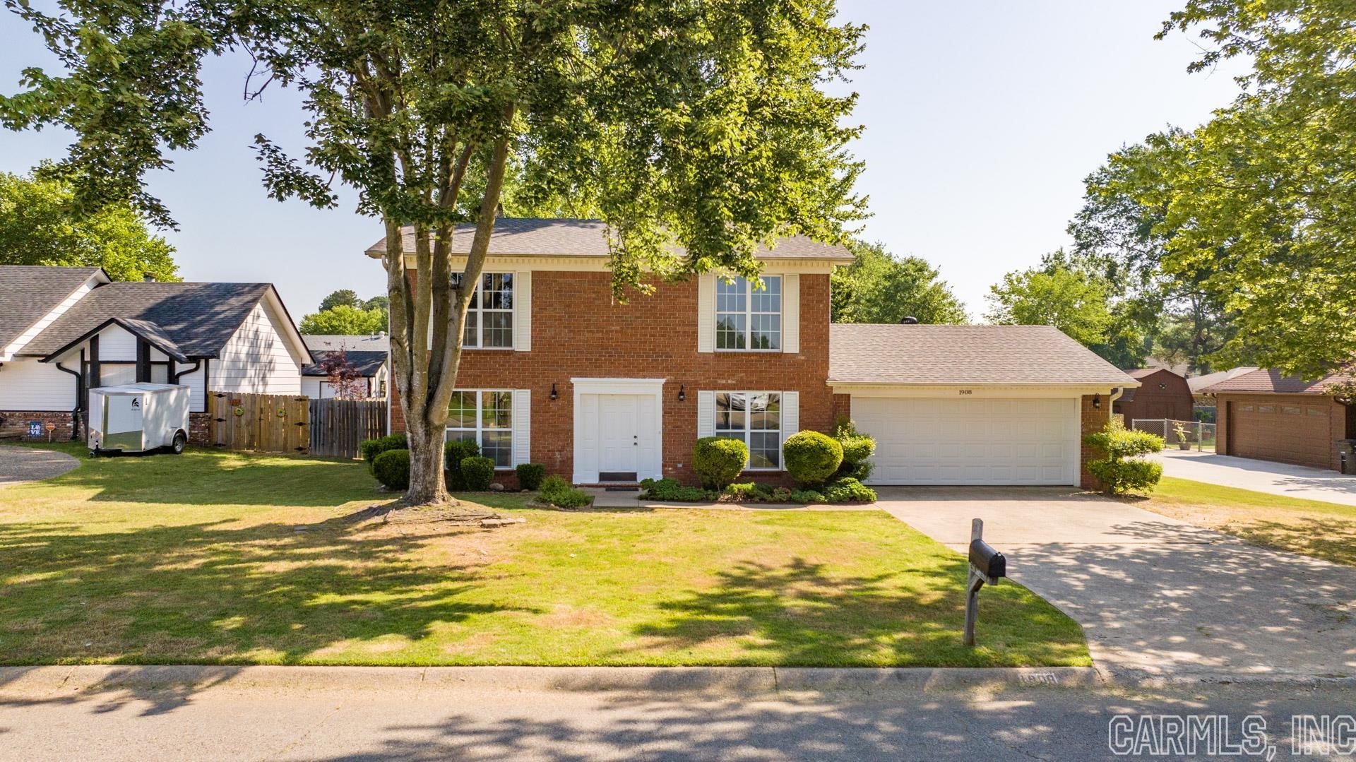 FOXWOOD J - Residential