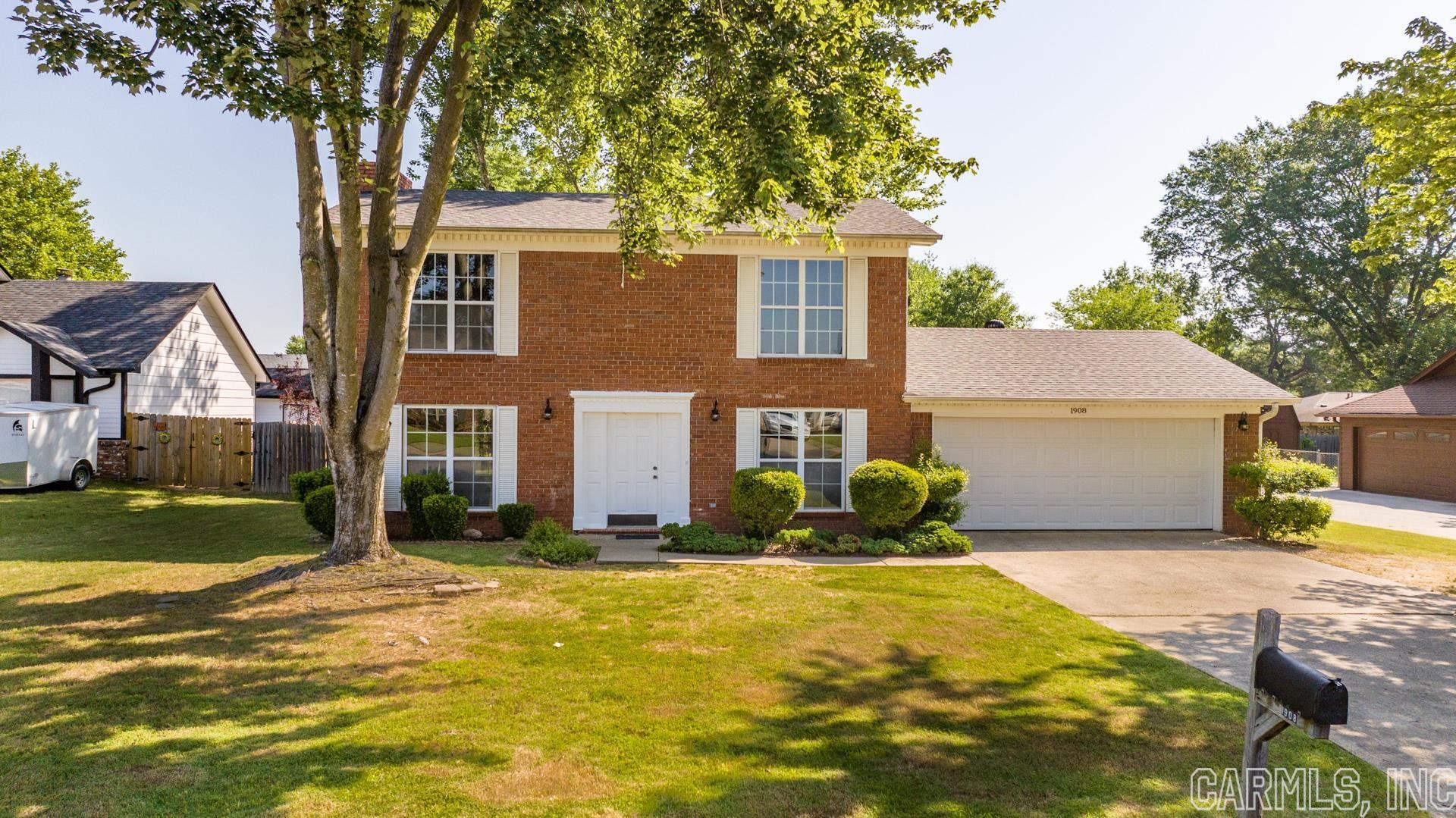 FOXWOOD J - Residential