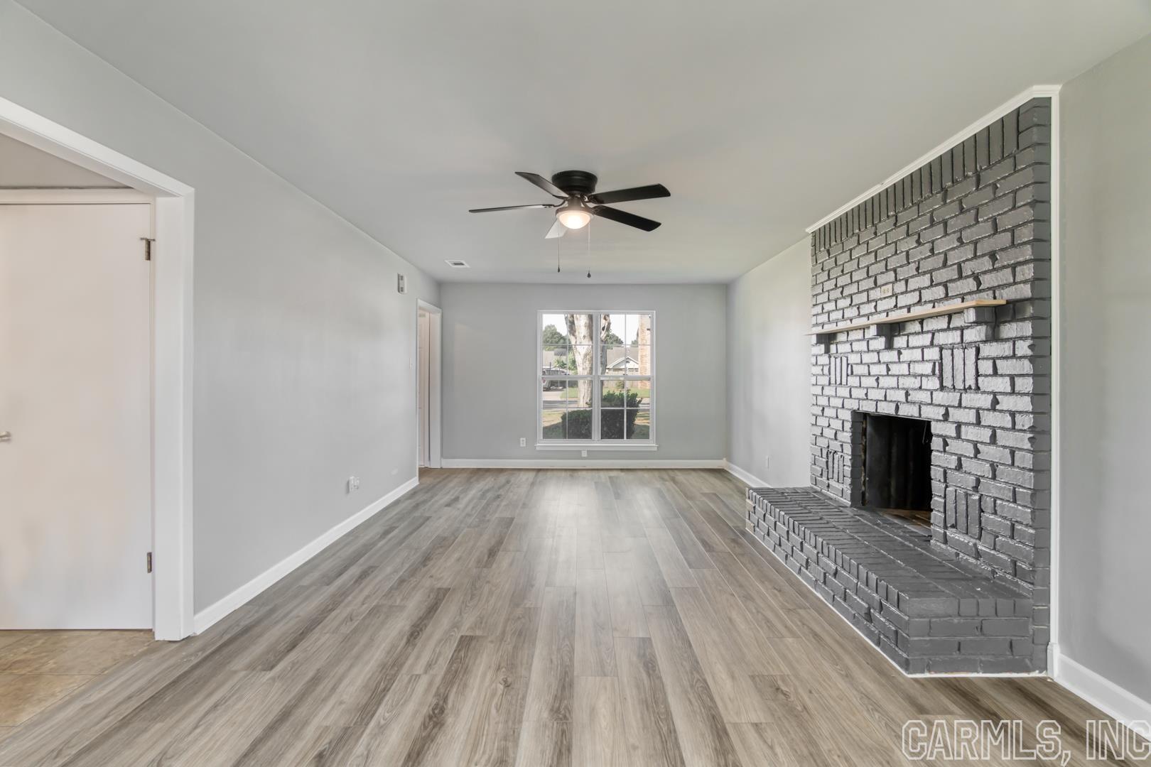 FOXWOOD J - Residential