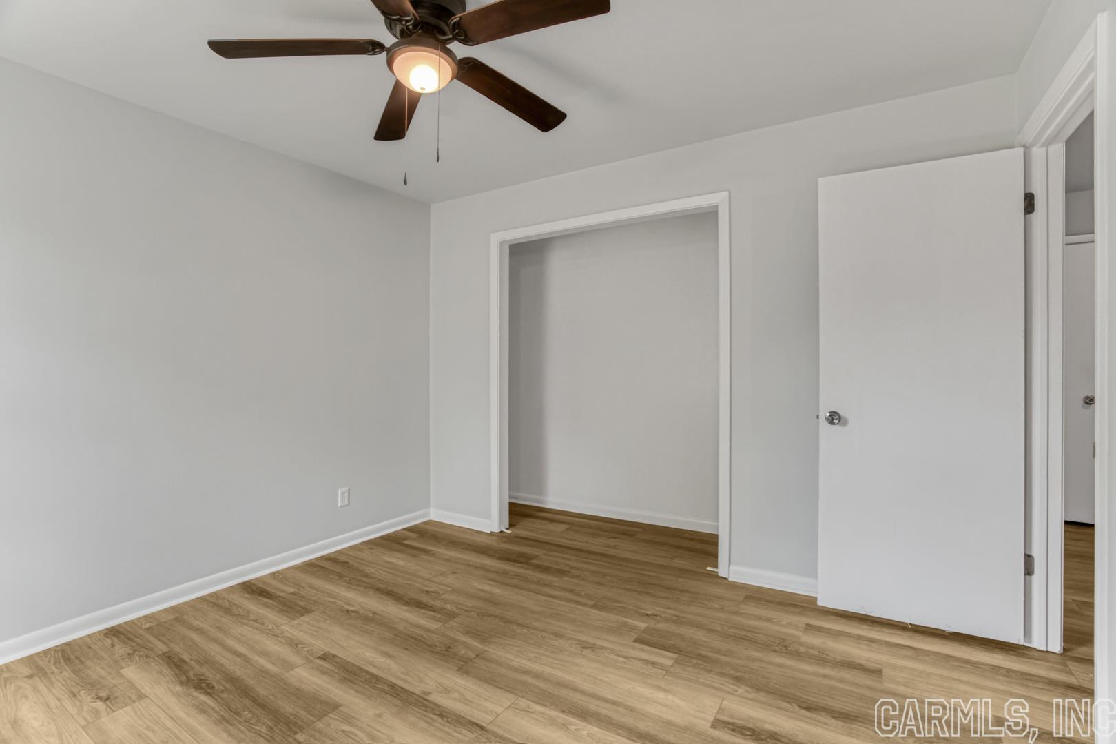 FOXWOOD J - Residential