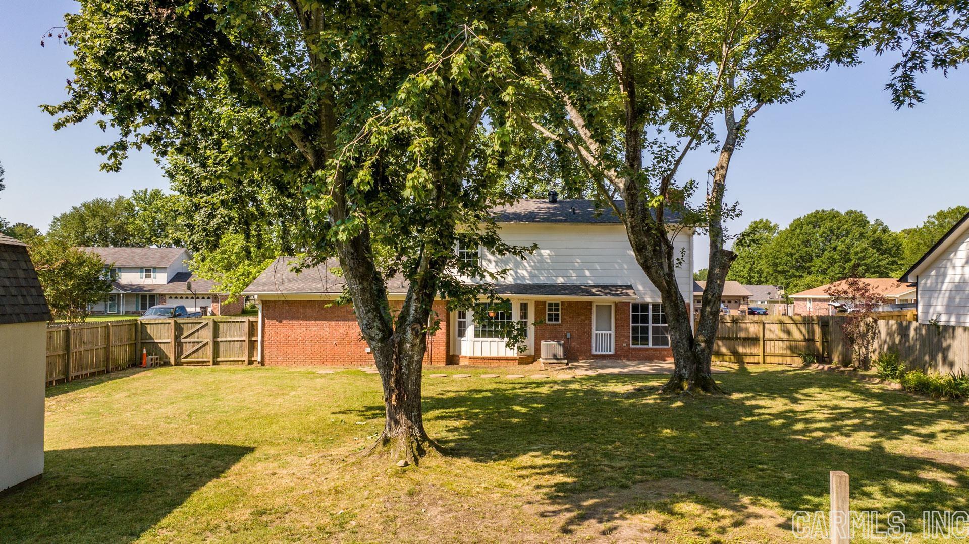 FOXWOOD J - Residential