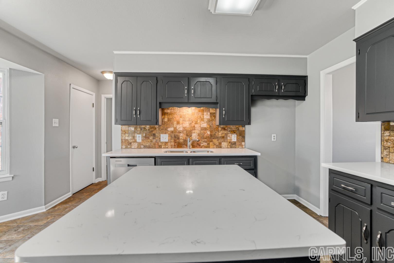 FOXWOOD J - Residential