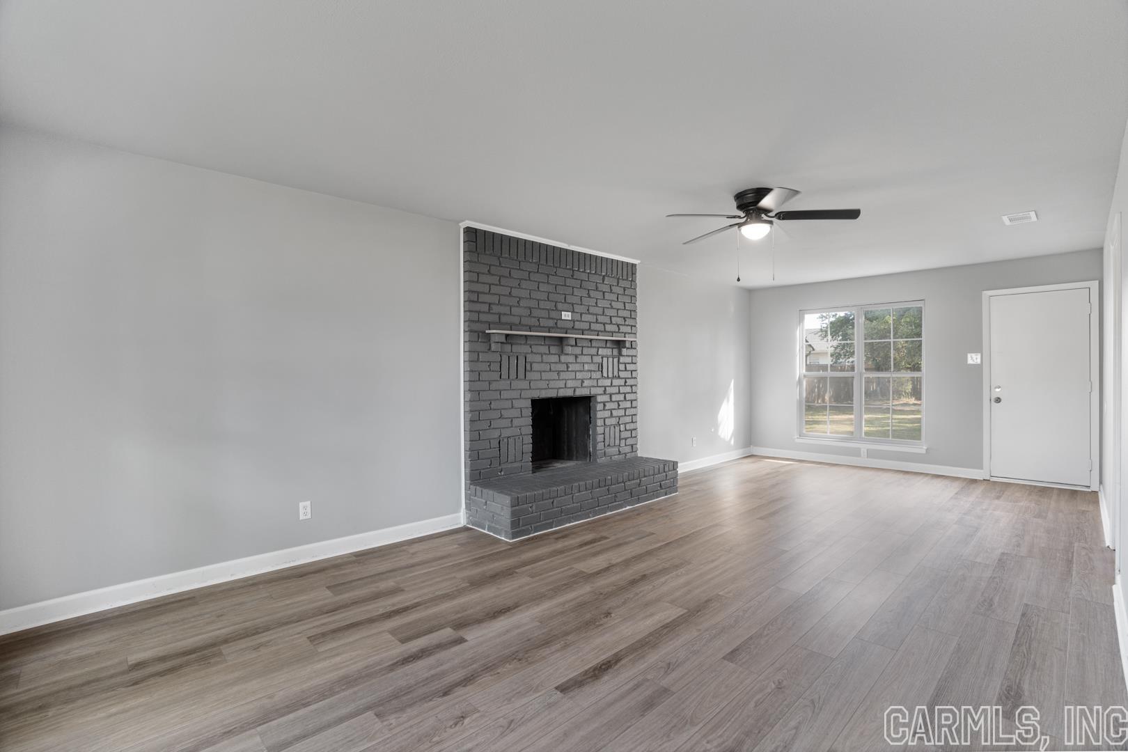 FOXWOOD J - Residential