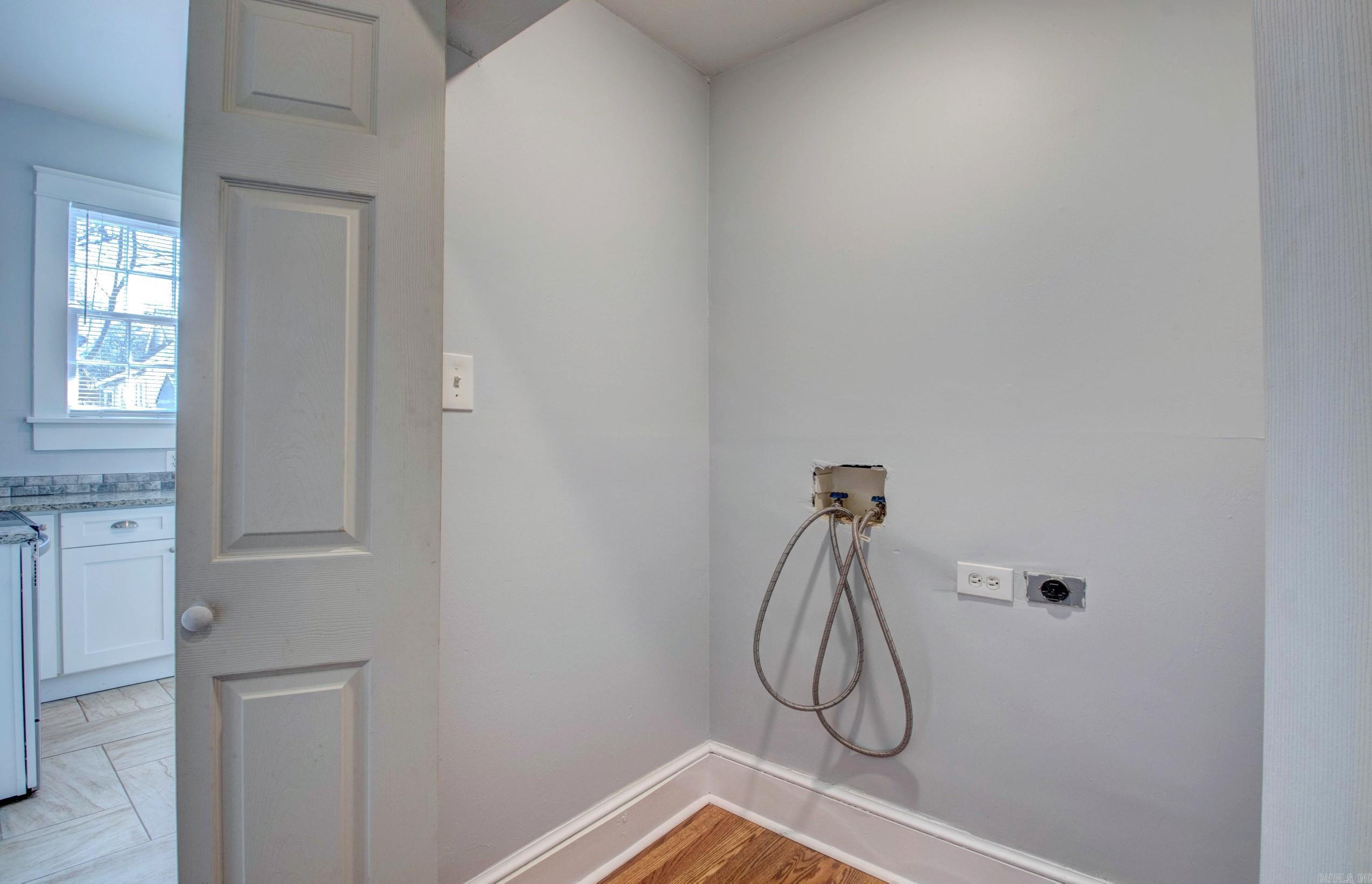 FULTONS - Residential