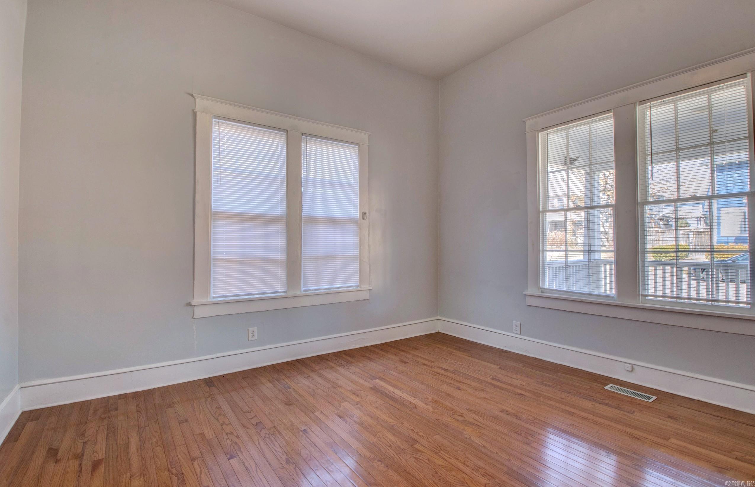 FULTONS - Residential