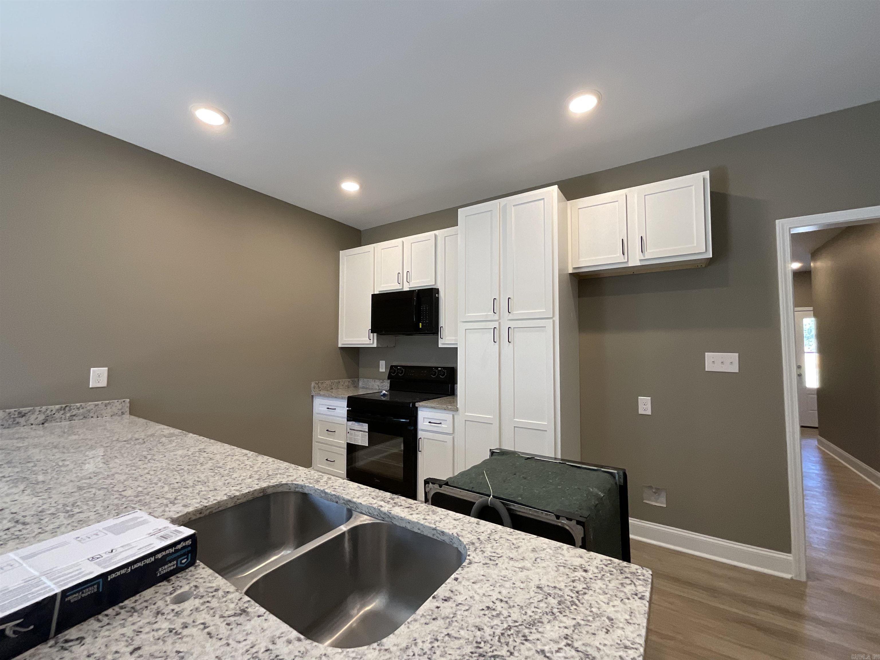 THE WRIGLEY PLACE ADDITION - Residential Income