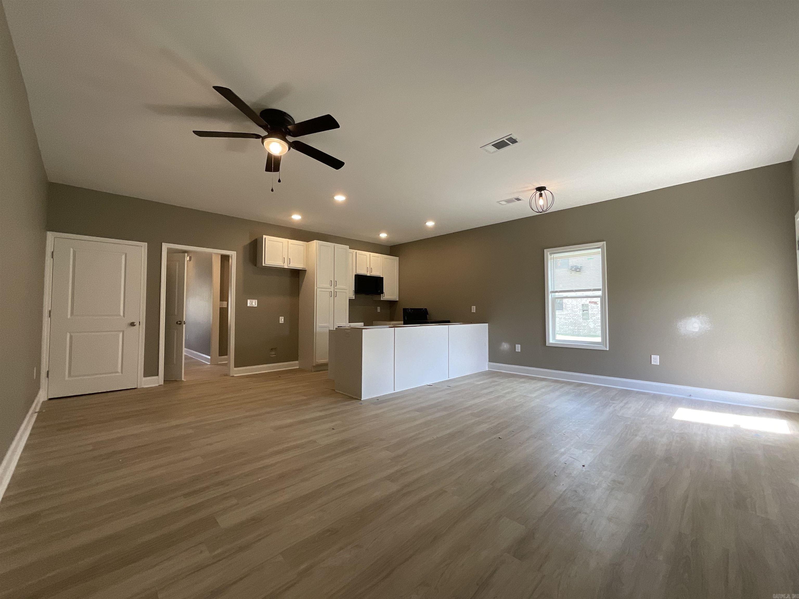 THE WRIGLEY PLACE ADDITION - Residential Income