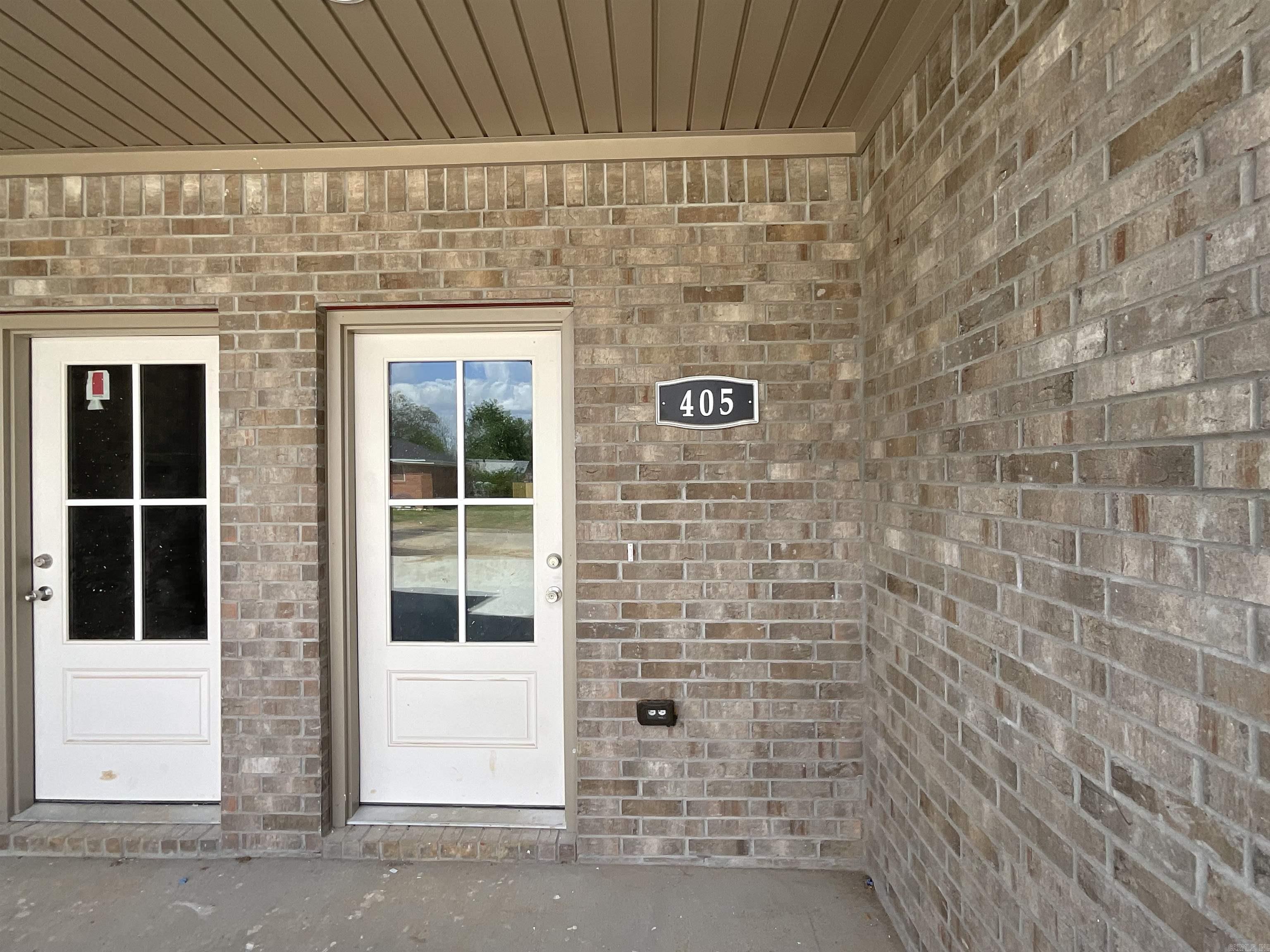 THE WRIGLEY PLACE ADDITION - Residential Income