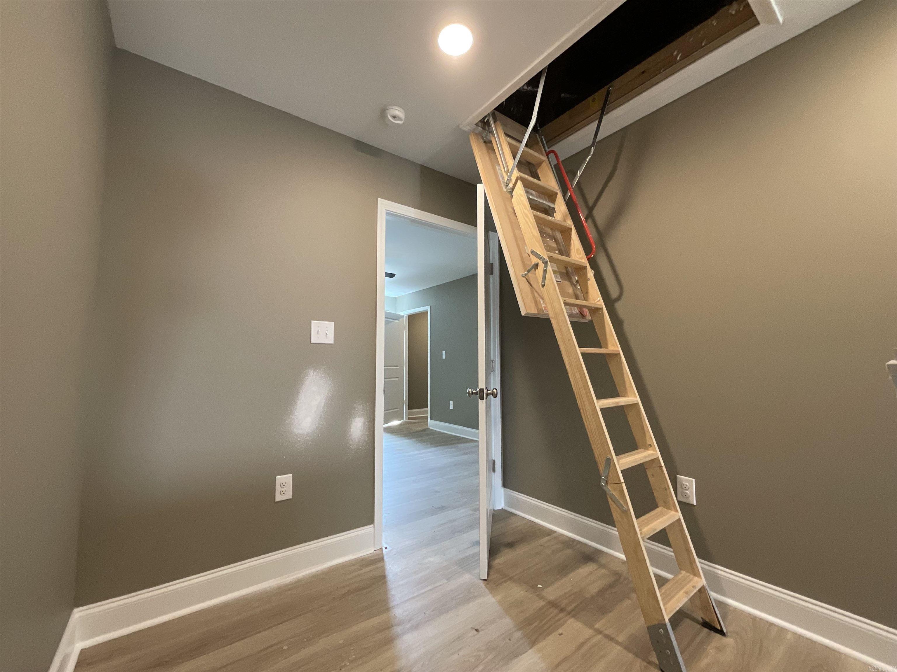 THE WRIGLEY PLACE ADDITION - Residential Income