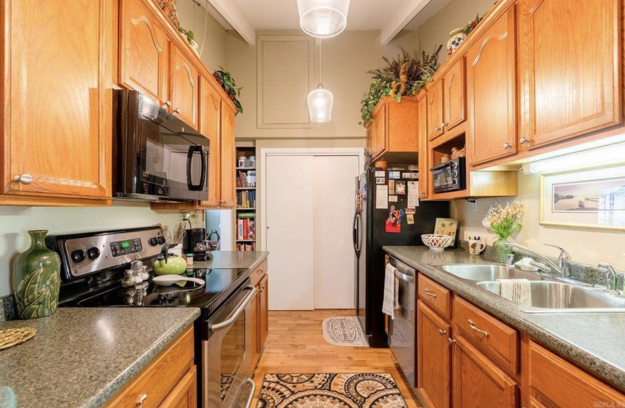 Moore & Case - Residential