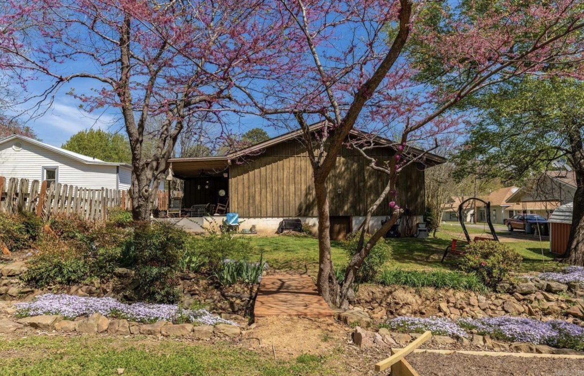 Moore & Case - Residential