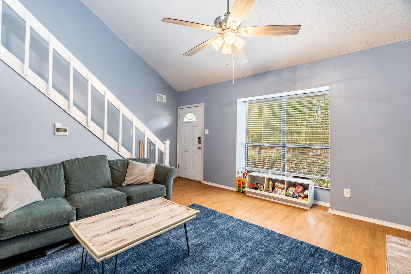 ROLLING OAKS - Residential