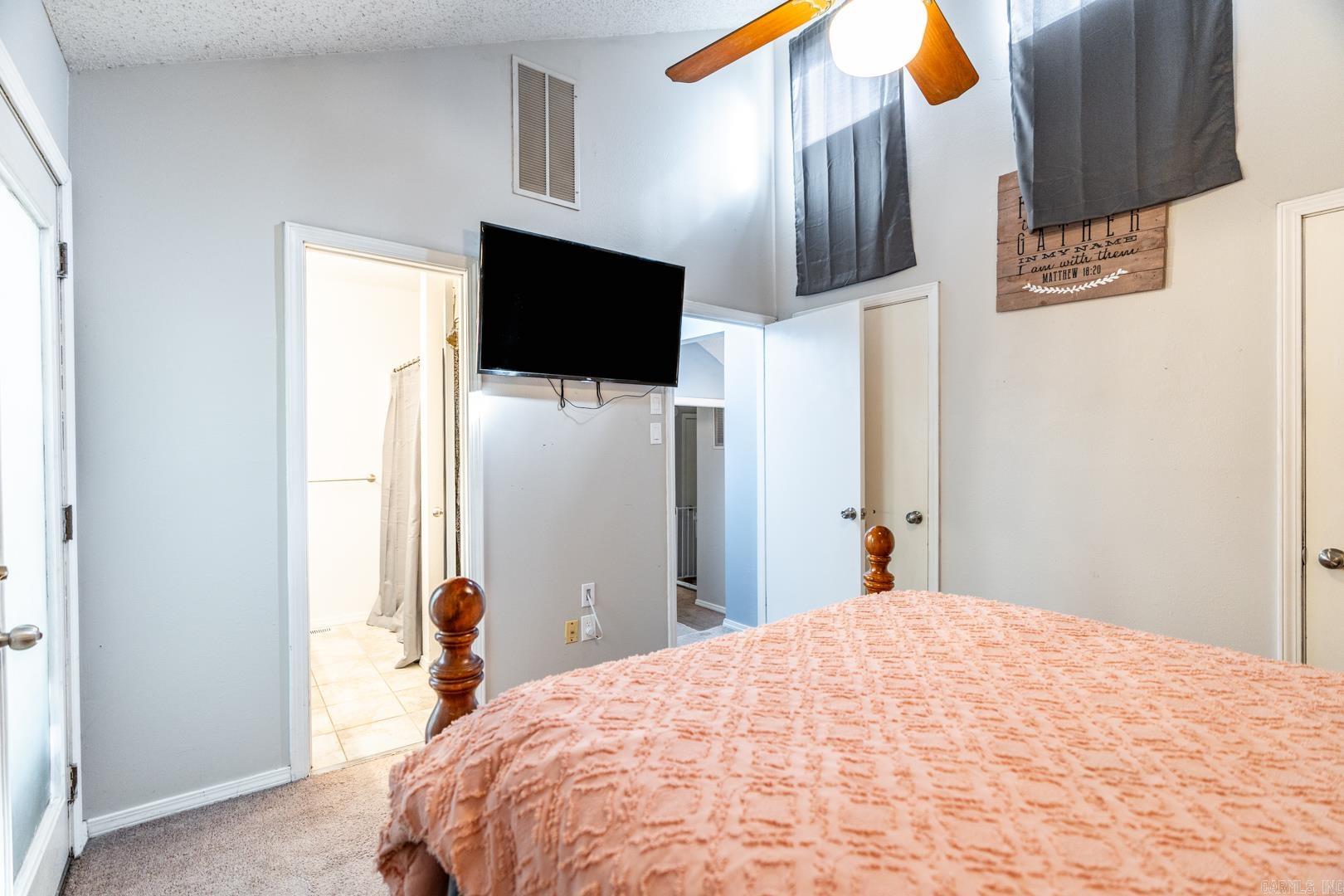 ROLLING OAKS - Residential