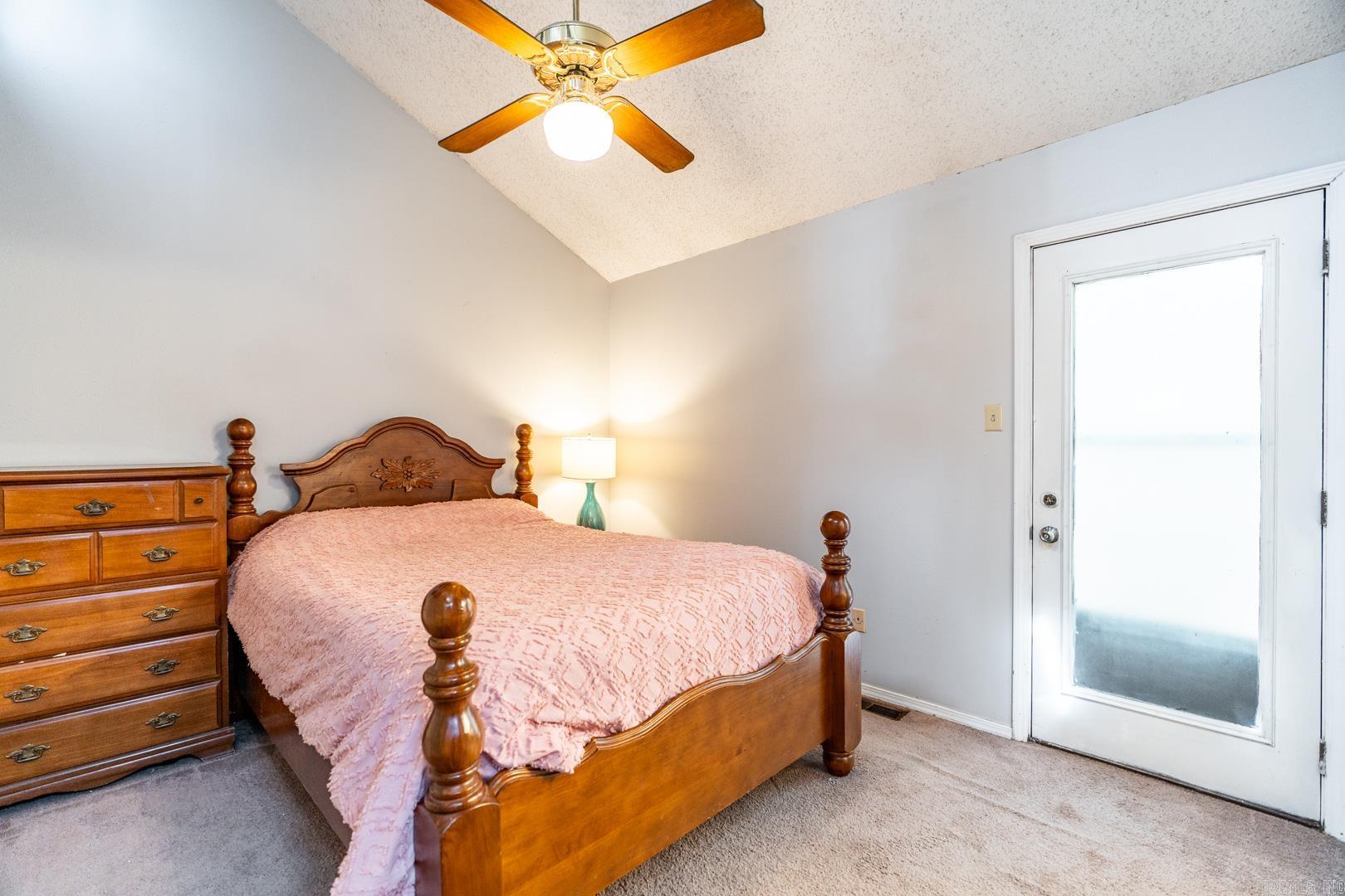 ROLLING OAKS - Residential