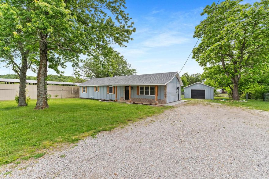 Completely remodeled and move-in ready! This stunning home features an oversized primary suite with an additional nook/sitting area, all new appliances, brand new roof, and brand new HVAC system. Situated on .65 acres, you’ll love the HUGE fenced backyard offering both privacy and space while still being conveniently close to town. Ample parking and modern finishes throughout make this home the perfect blend of comfort and style.