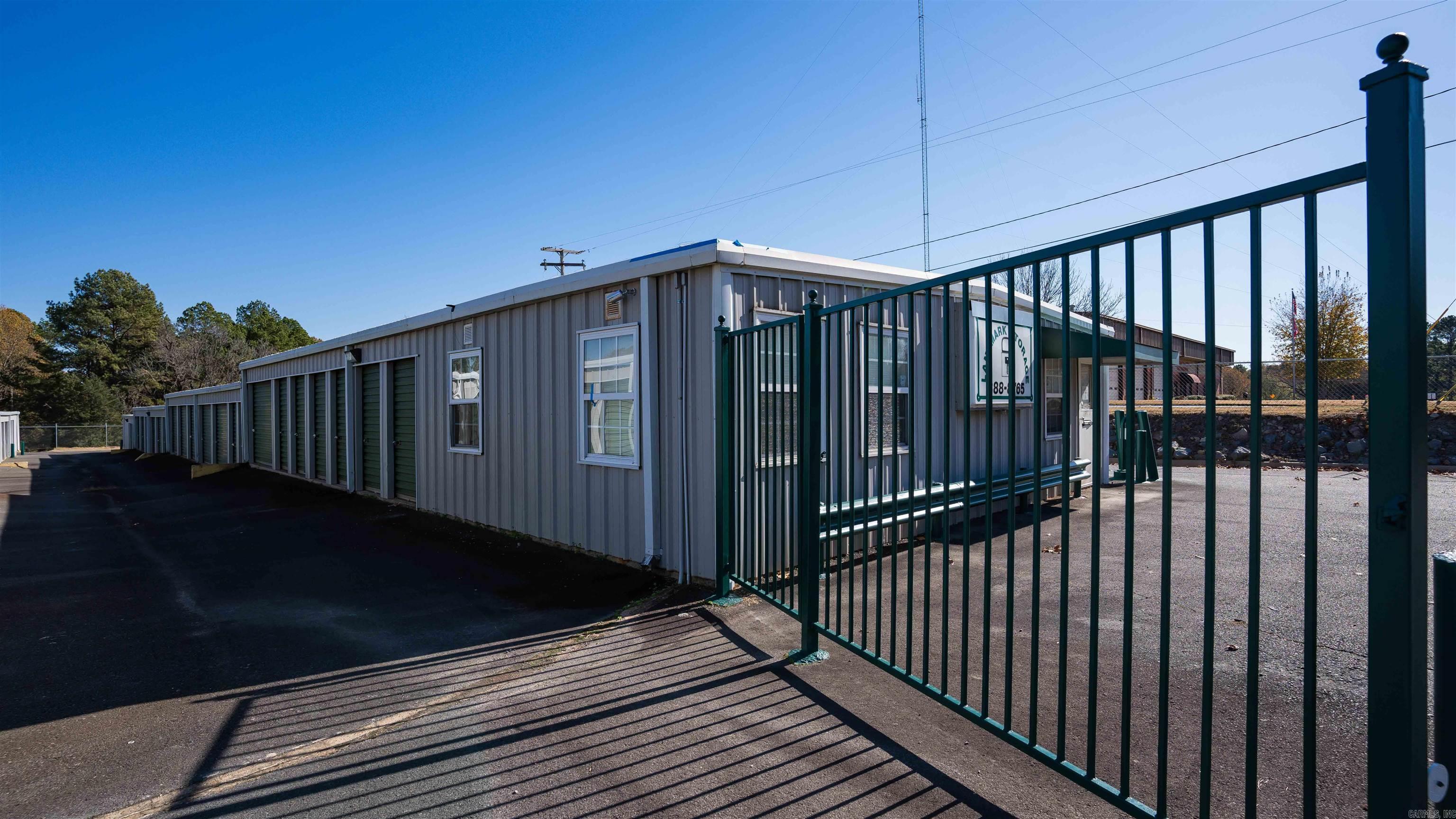 1S-12-29 - Commercial Sale