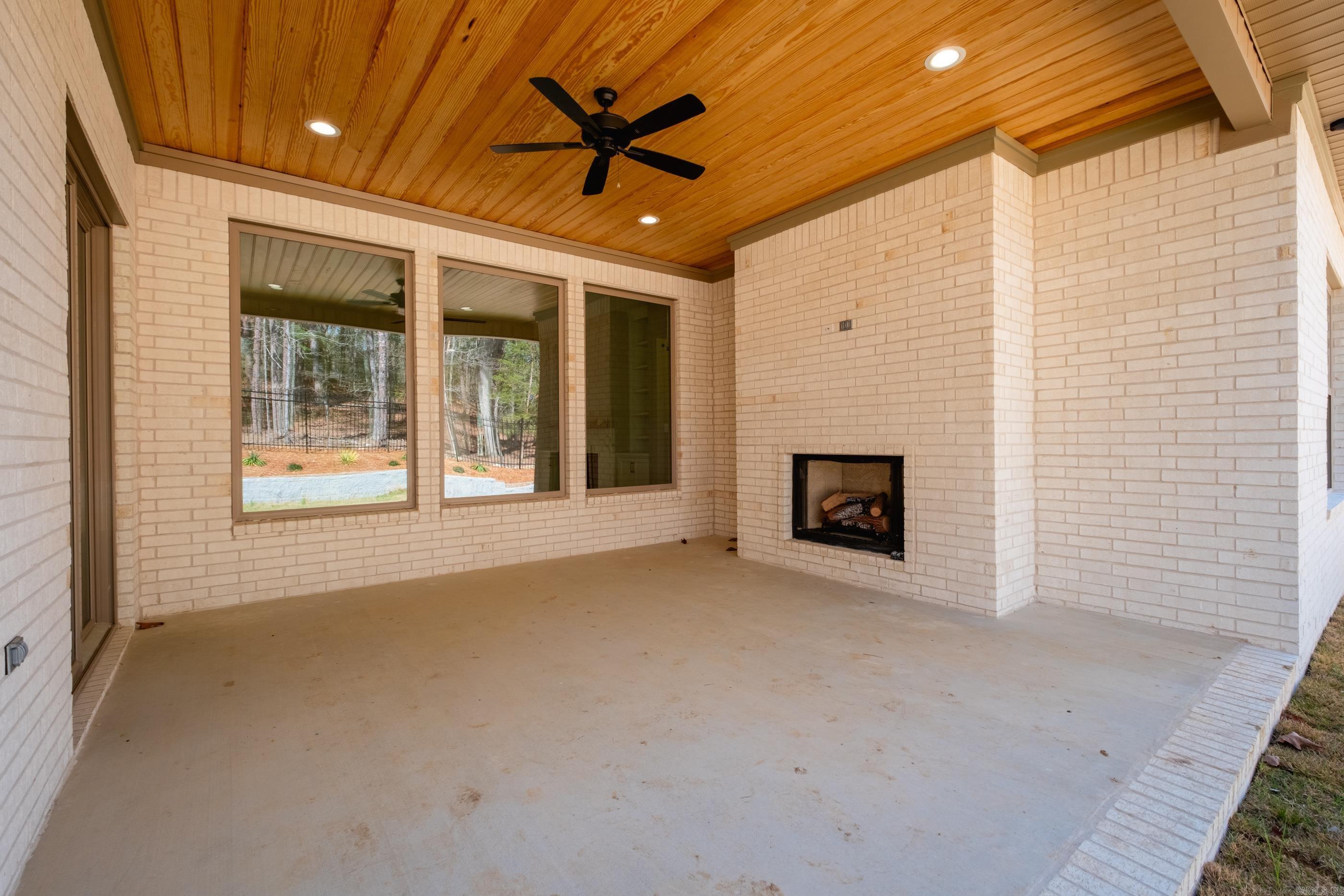 CHENAL VALLEY CALION COURT - Residential